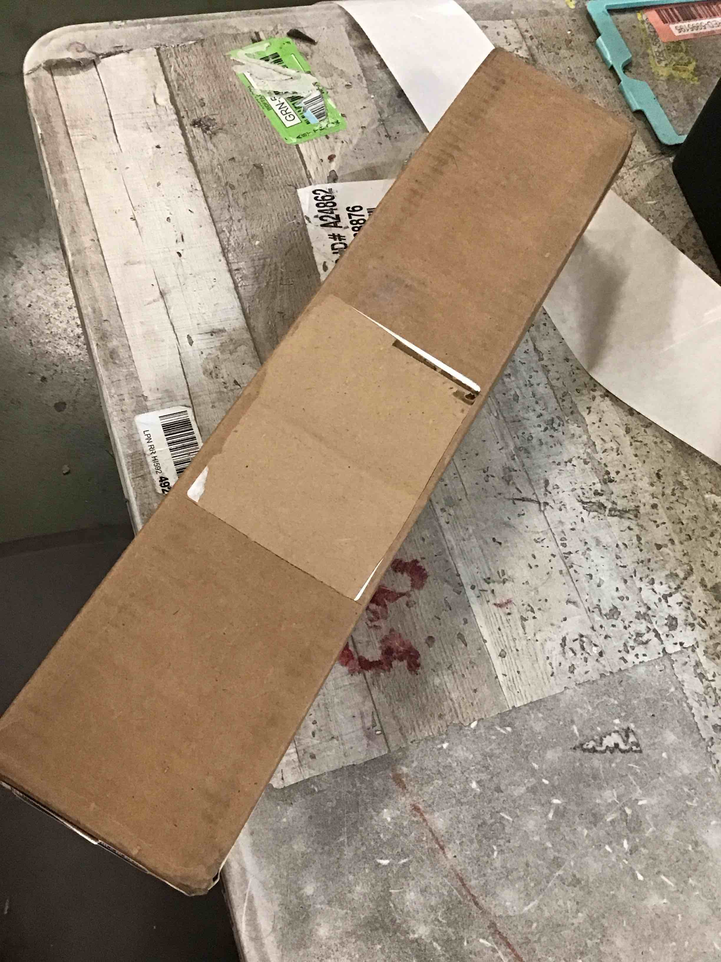 https://s3.amazonaws.com/lotting-images-prod/bidfta/GRN6084986_1708519198271.jpeg