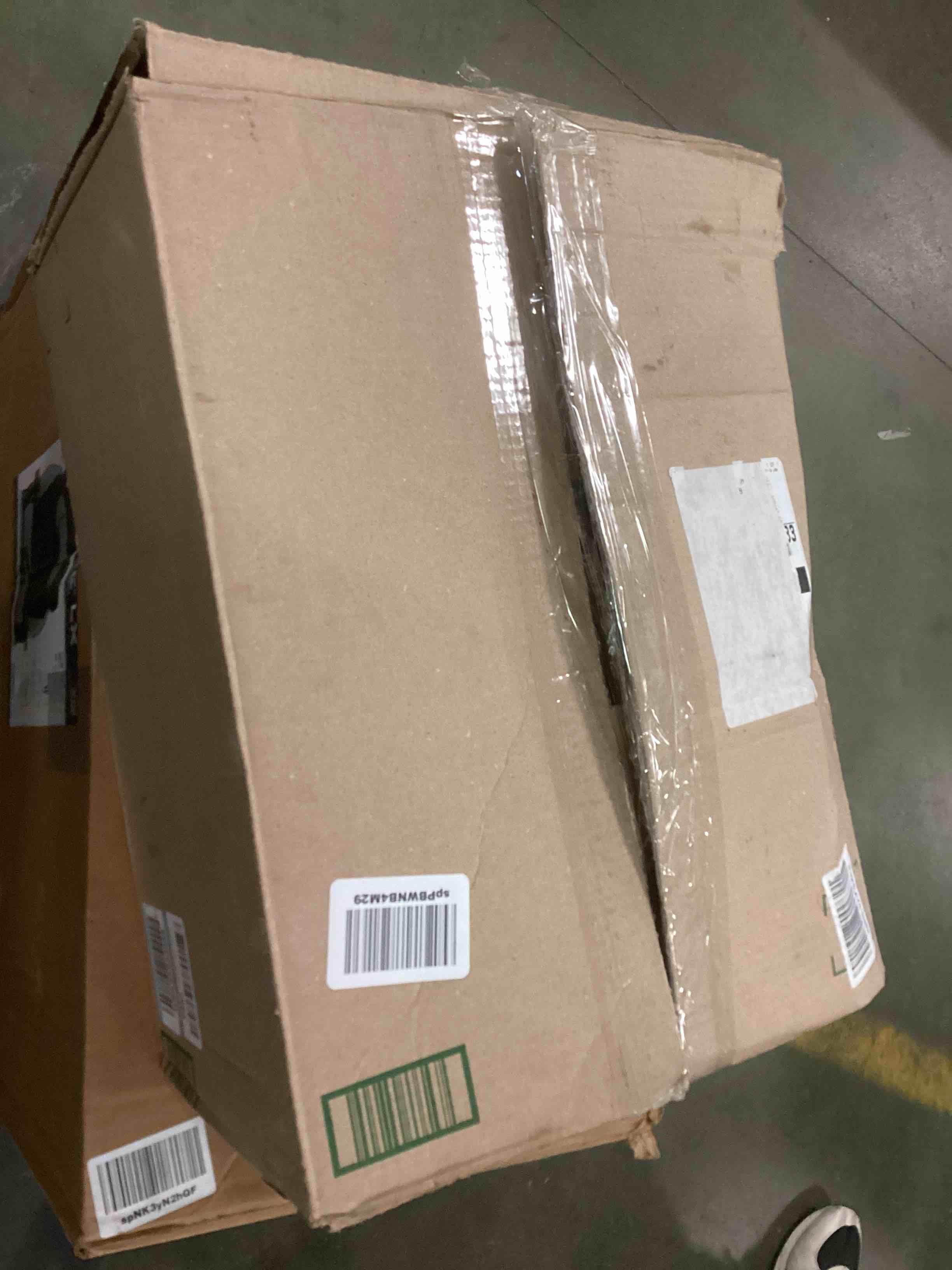 https://s3.amazonaws.com/lotting-images-prod/bidfta/GRN6085677_1708779837291.jpeg