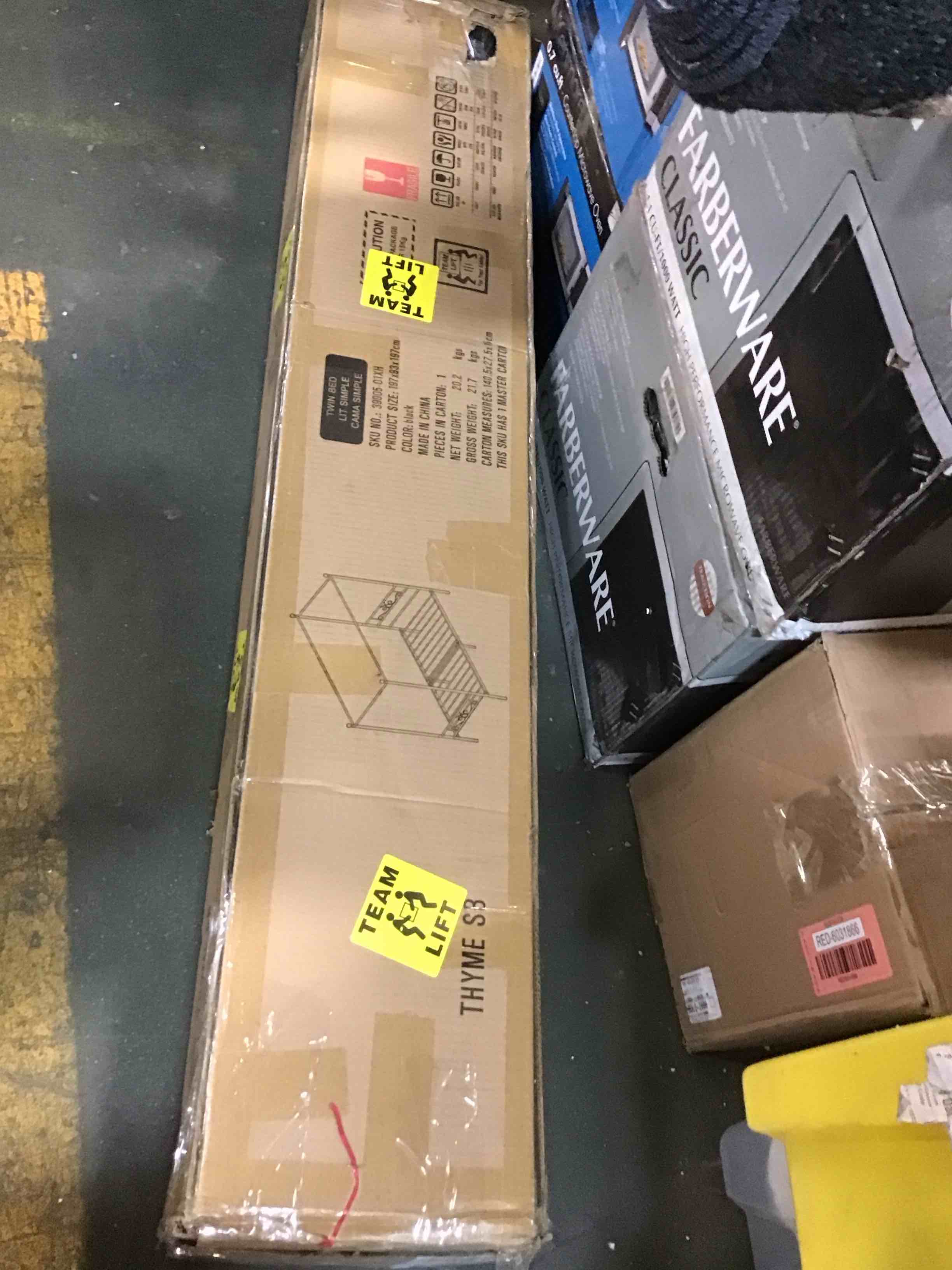 https://s3.amazonaws.com/lotting-images-prod/bidfta/GRN6086352_1708360216328.jpeg