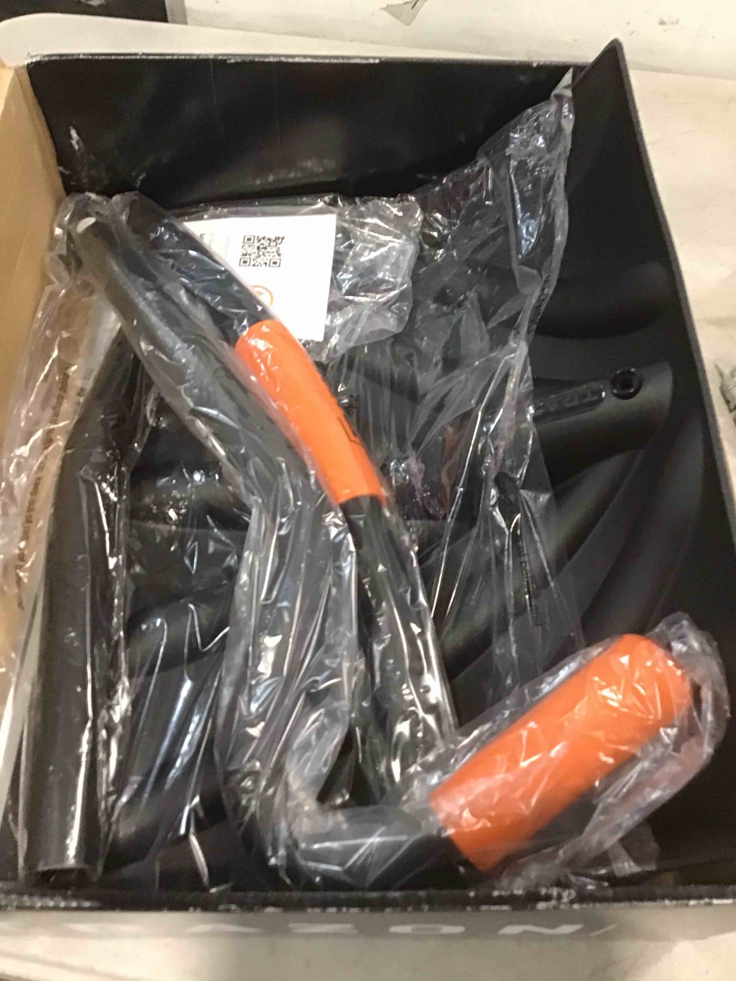 https://s3.amazonaws.com/lotting-images-prod/bidfta/GRN6087097_1708705458165.jpeg
