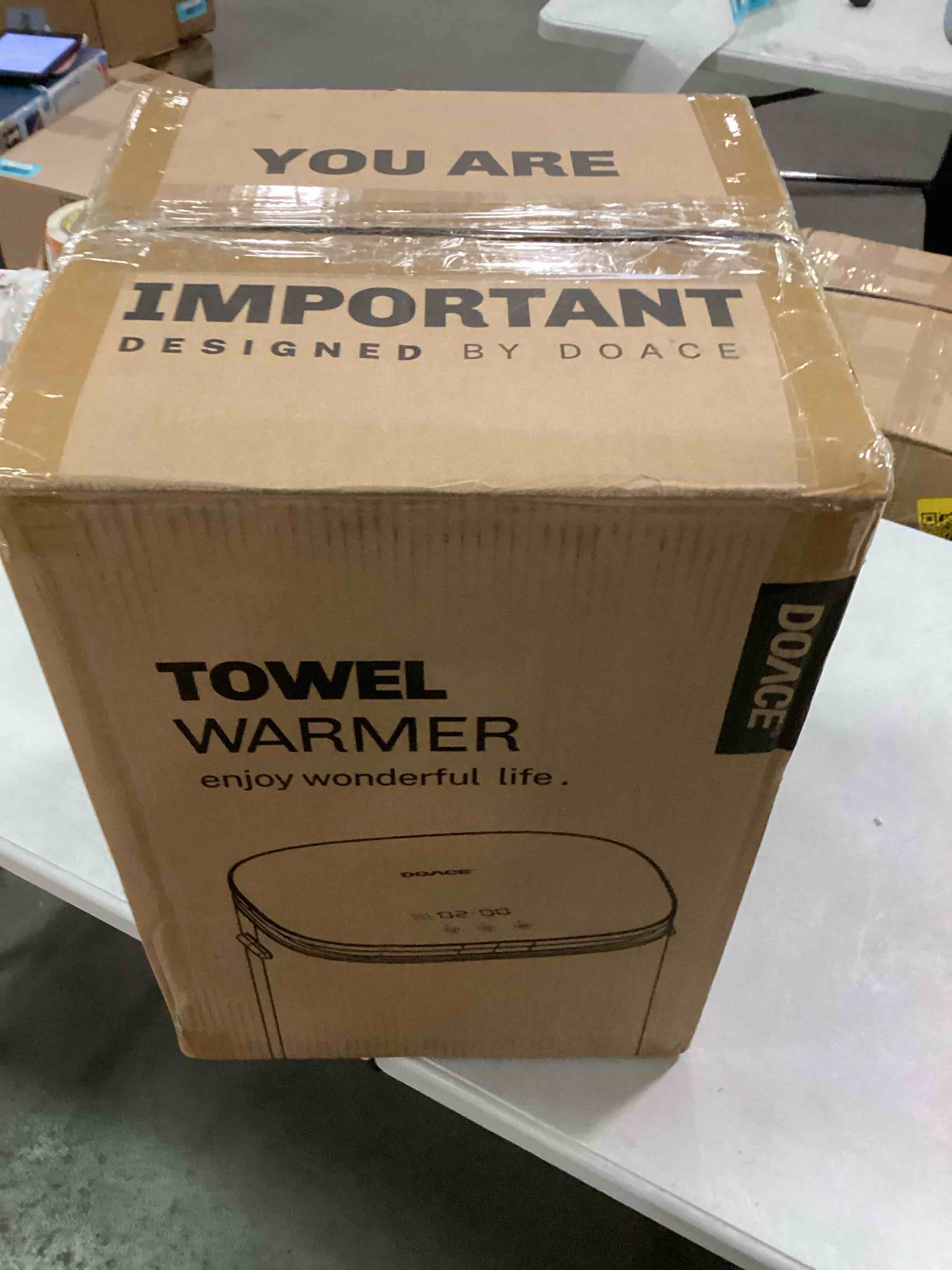 https://s3.amazonaws.com/lotting-images-prod/bidfta/GRN6088155_1708781196650.jpeg