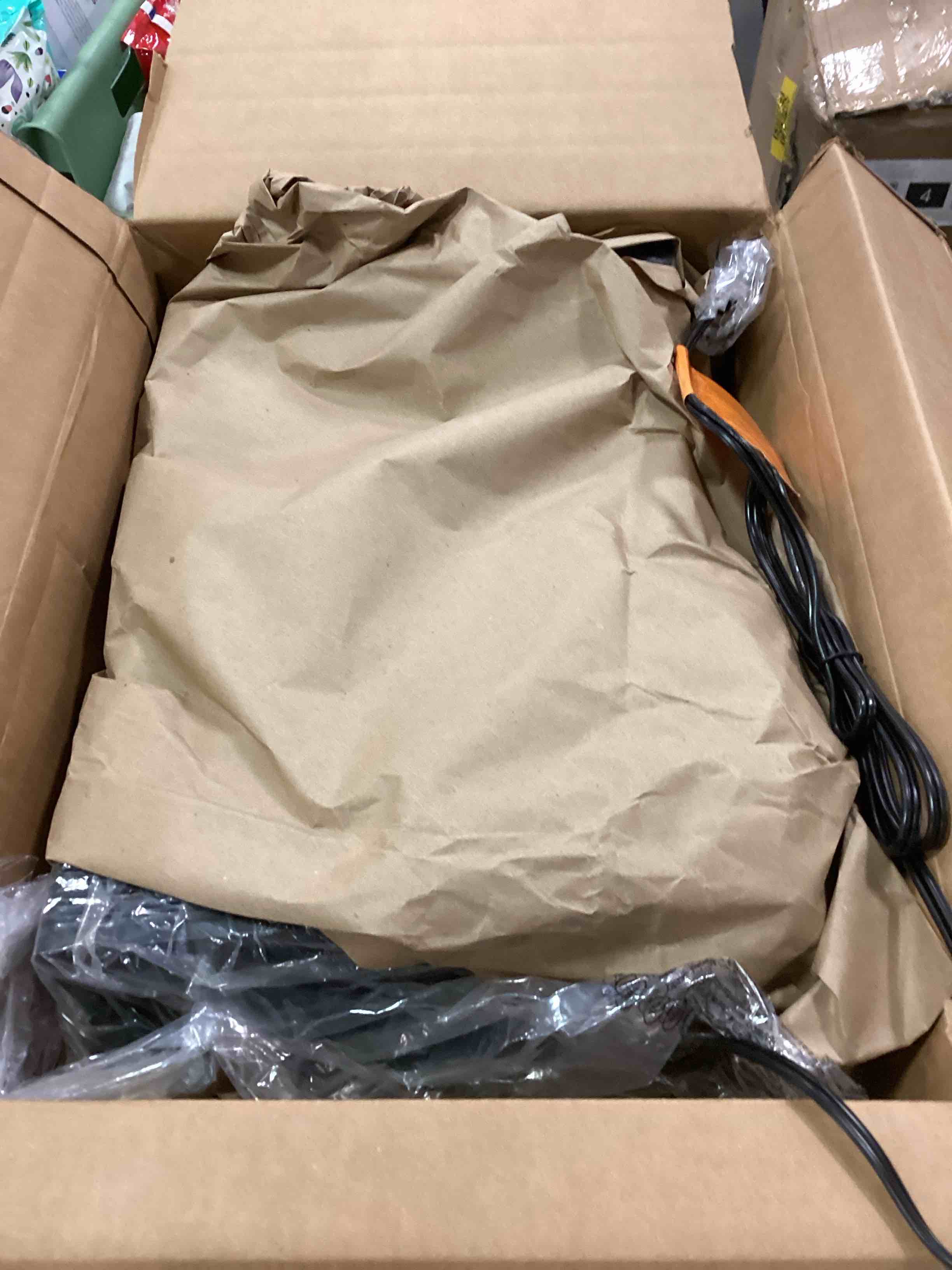 https://s3.amazonaws.com/lotting-images-prod/bidfta/GRN6088157_1708781432217.jpeg