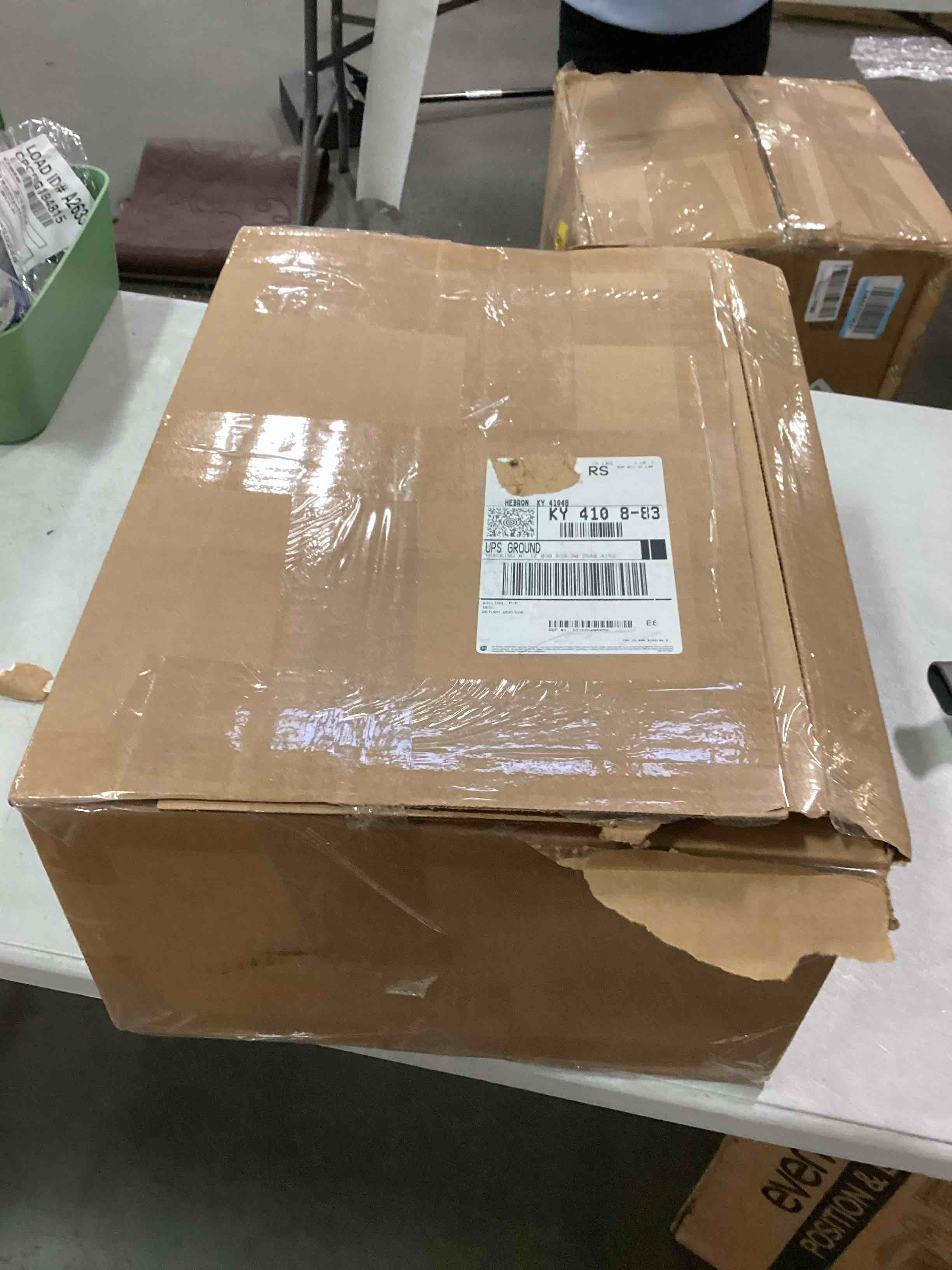 https://s3.amazonaws.com/lotting-images-prod/bidfta/GRN6088157_1708781490284.jpeg