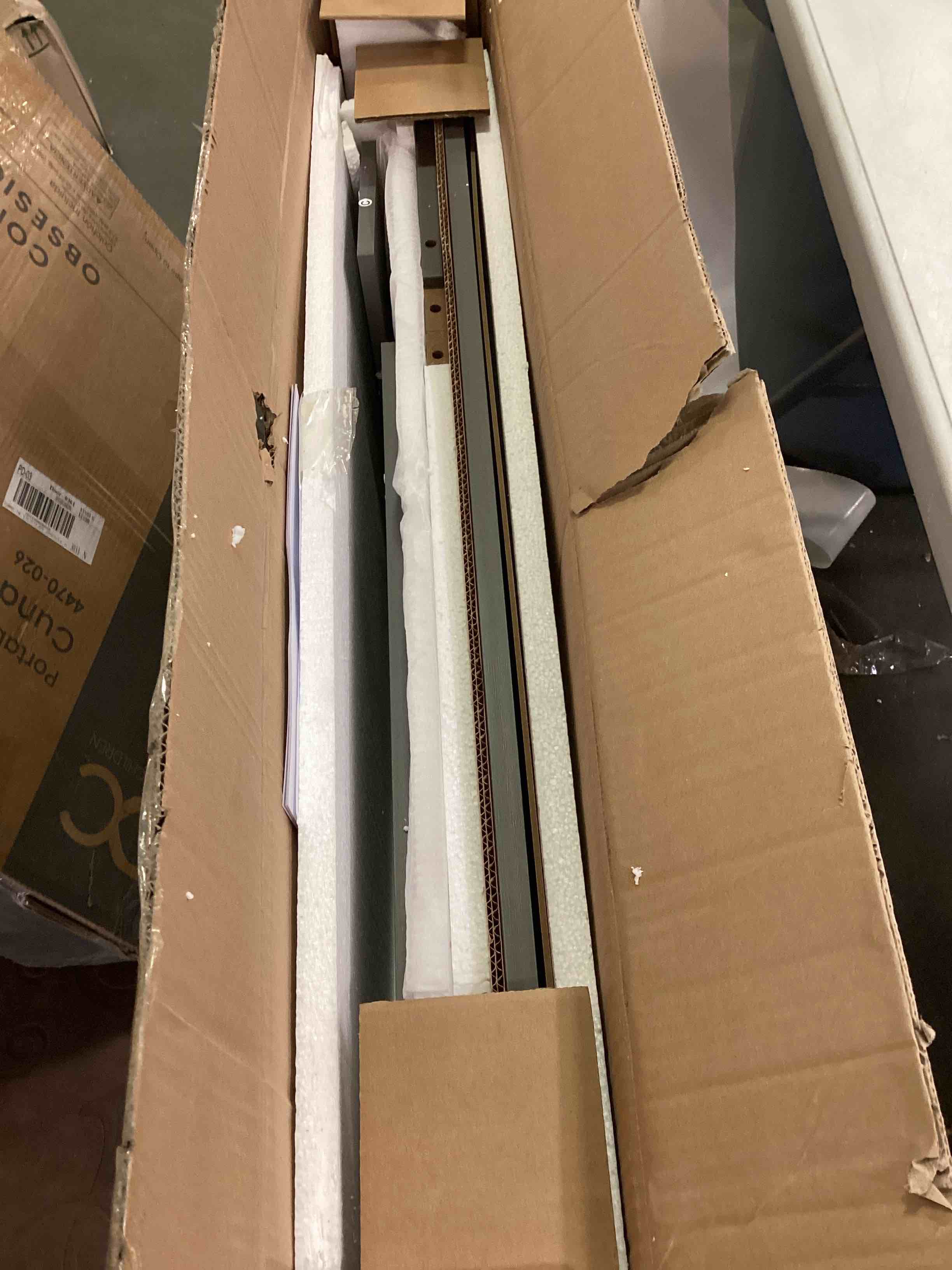 https://s3.amazonaws.com/lotting-images-prod/bidfta/GRN6088447_1708982646052.jpeg