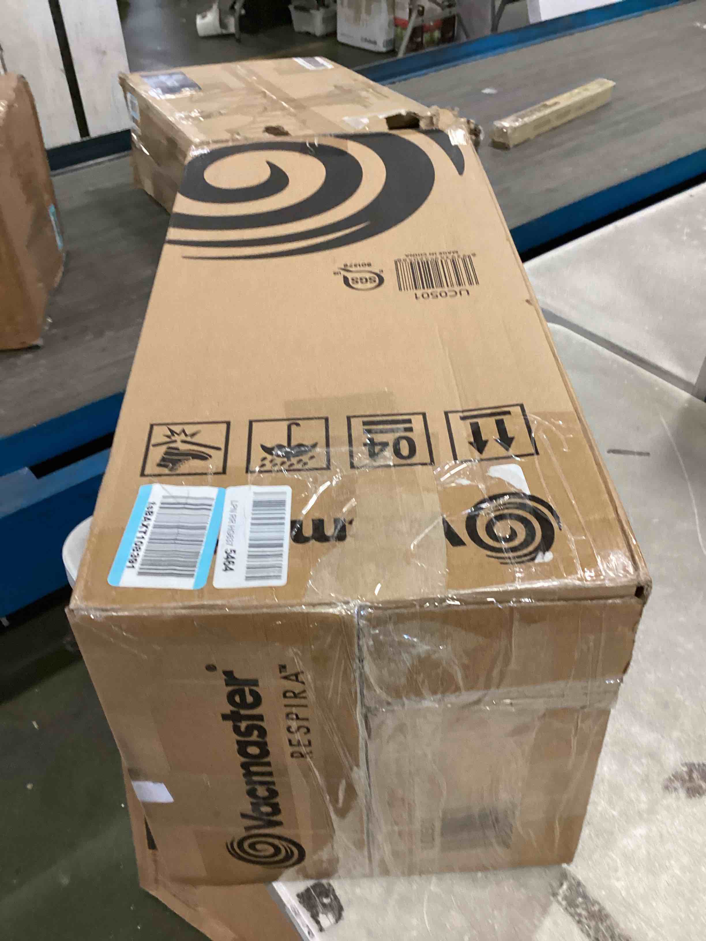 https://s3.amazonaws.com/lotting-images-prod/bidfta/GRN6088916_1709490046110.jpeg