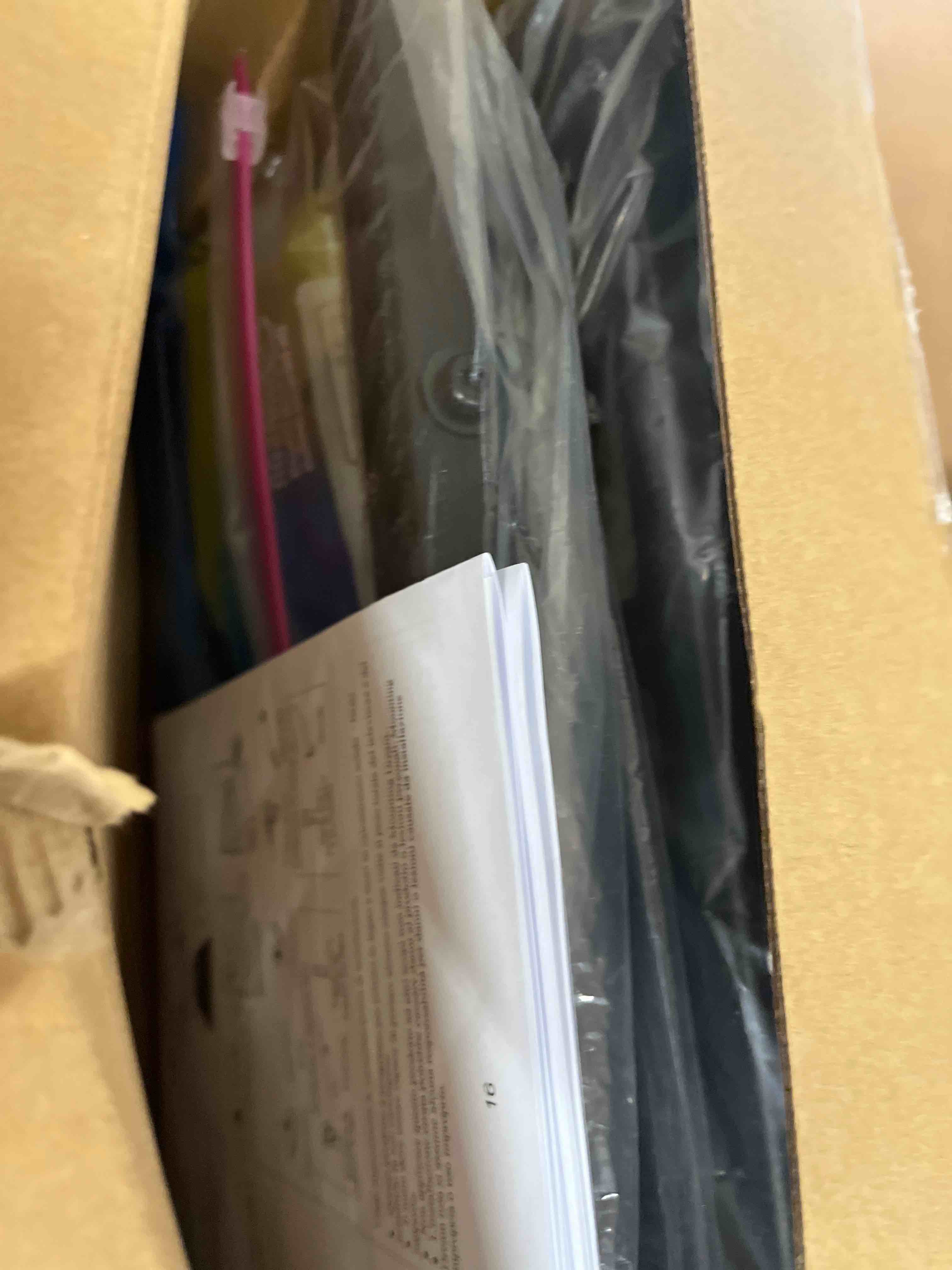 https://s3.amazonaws.com/lotting-images-prod/bidfta/GRN6089404_1714664181457.jpeg