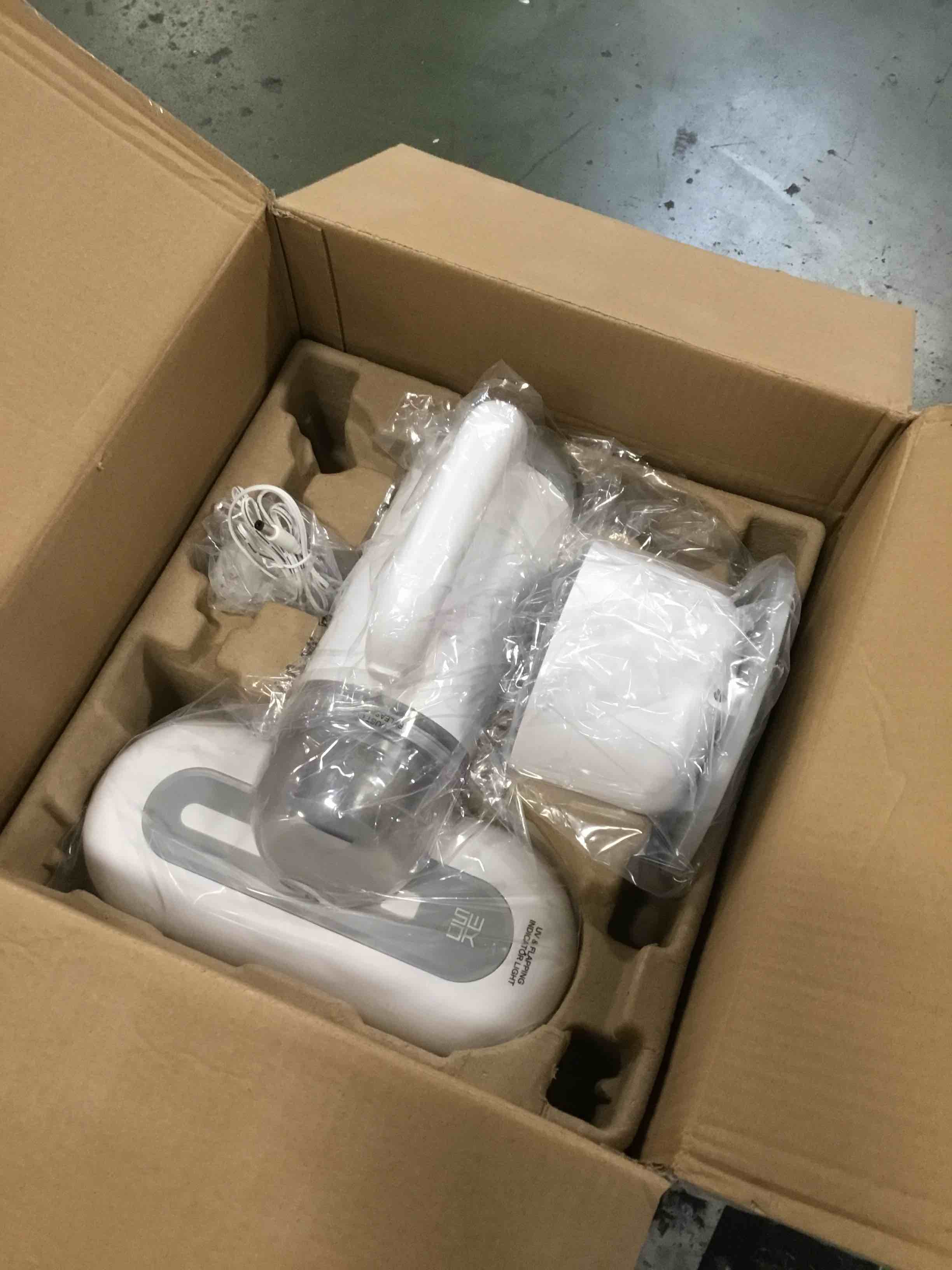 https://s3.amazonaws.com/lotting-images-prod/bidfta/GRN6090760_1710167608323.jpeg