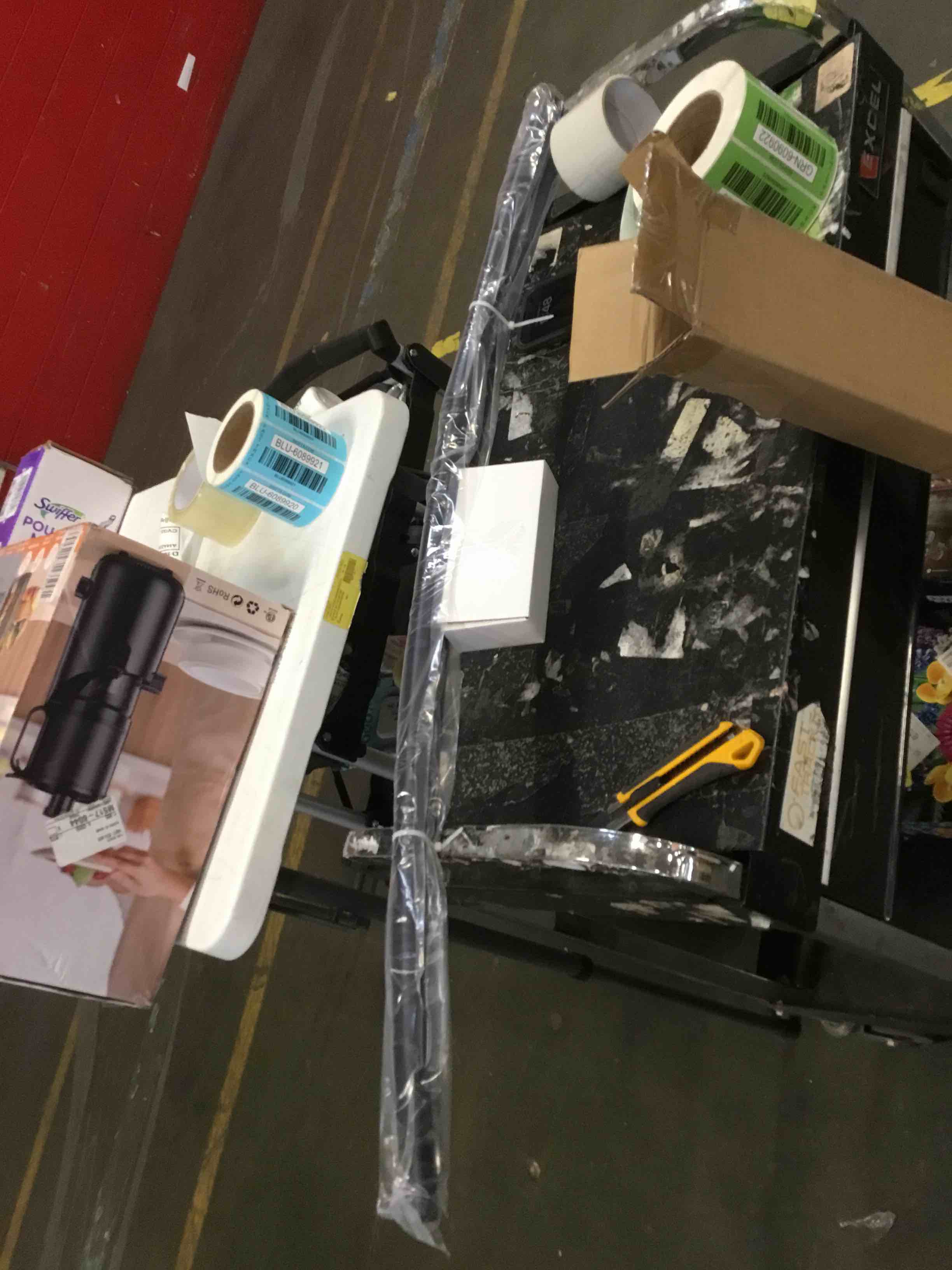 https://s3.amazonaws.com/lotting-images-prod/bidfta/GRN6090916_1710251286948.jpeg