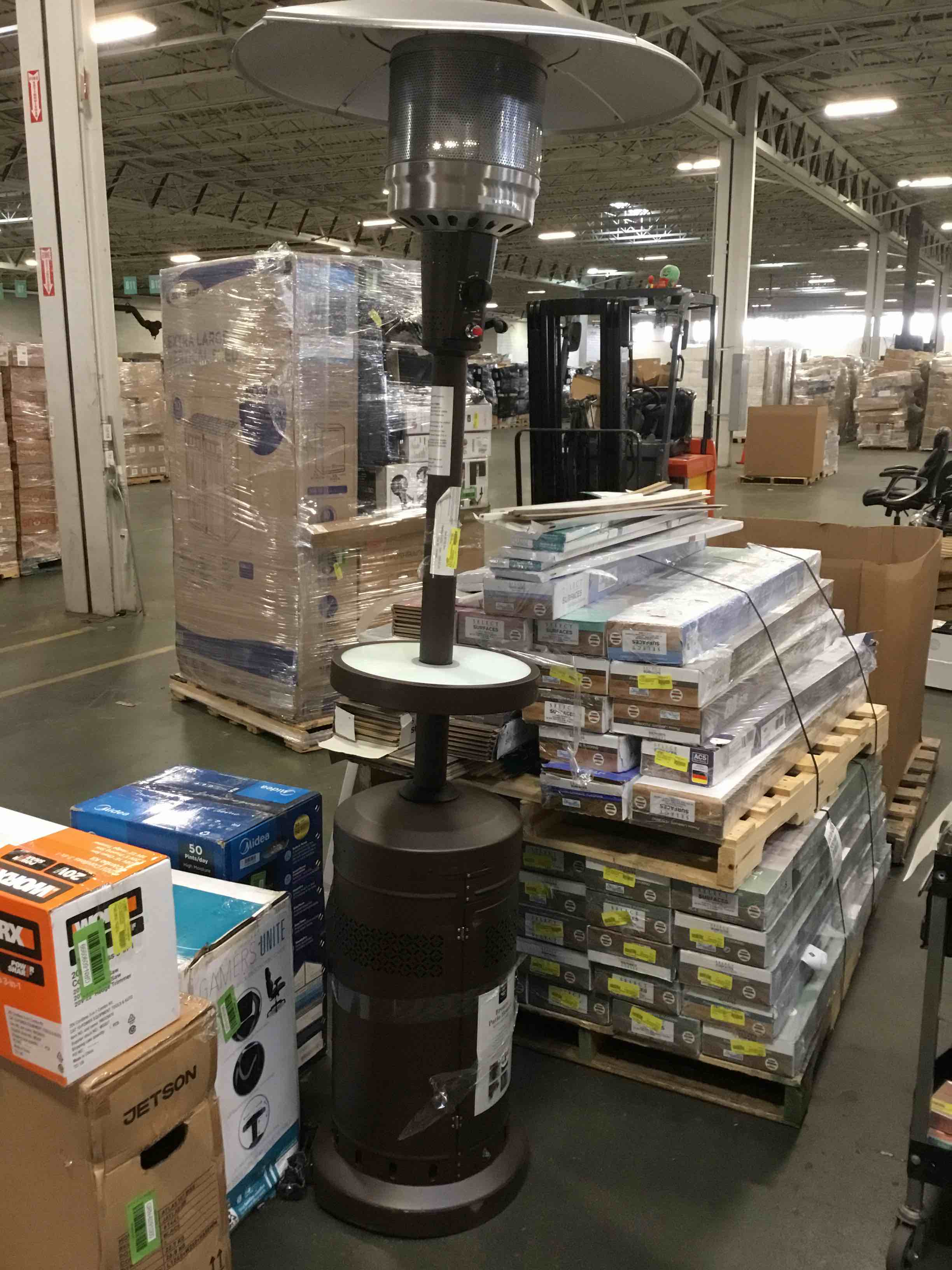 https://s3.amazonaws.com/lotting-images-prod/bidfta/GRN6091008_1710273930752.jpeg