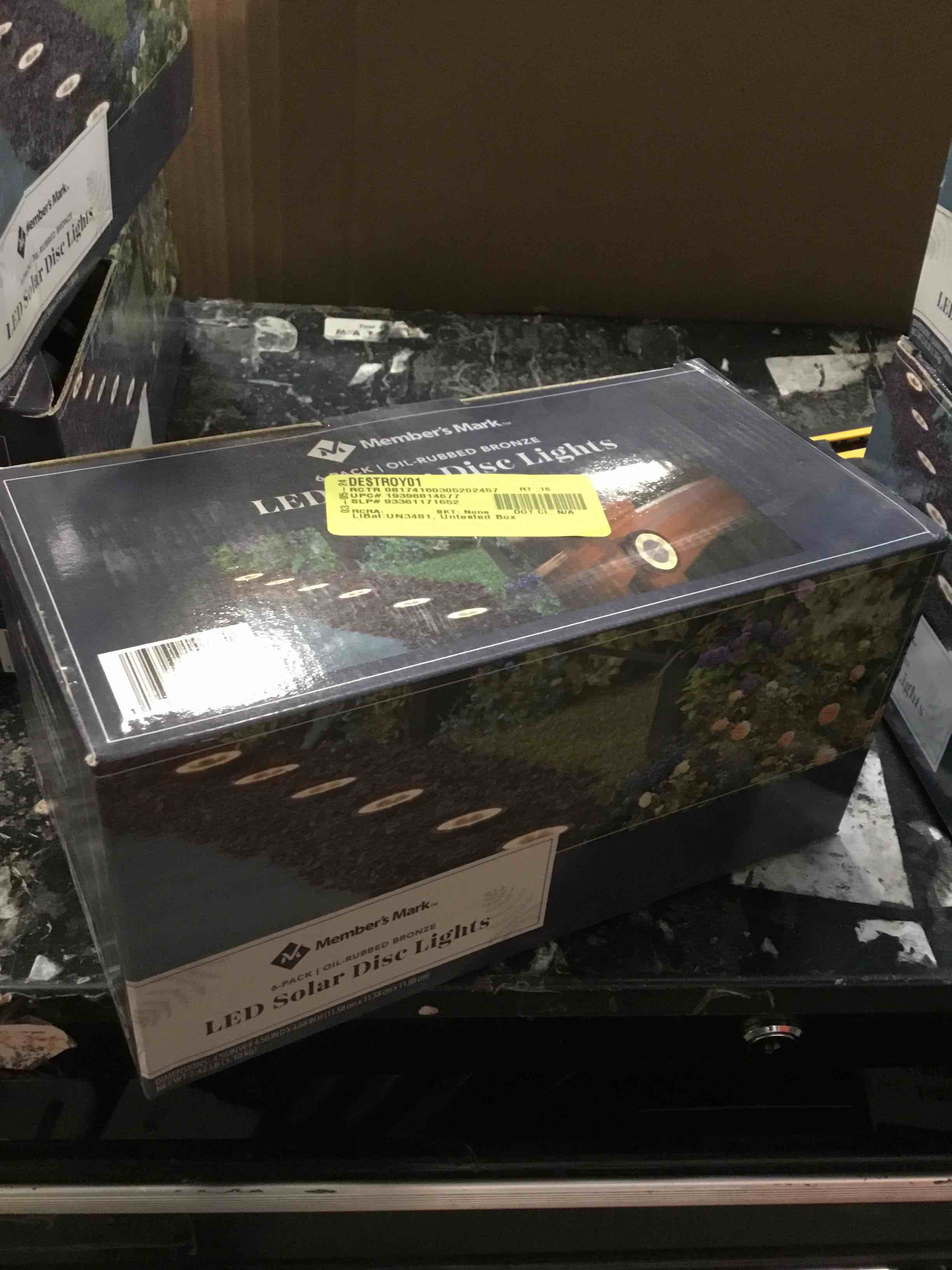 https://s3.amazonaws.com/lotting-images-prod/bidfta/GRN6091052_1710336541890.jpeg