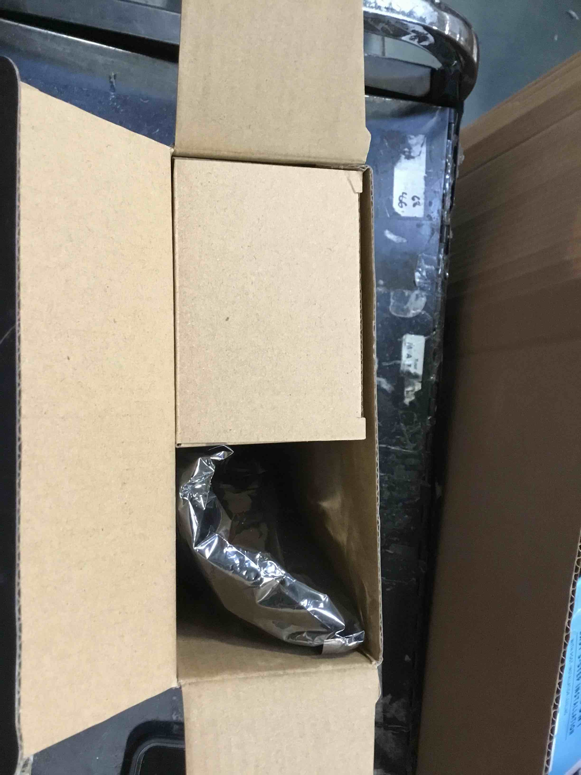 https://s3.amazonaws.com/lotting-images-prod/bidfta/GRN6091061_1710337348779.jpeg