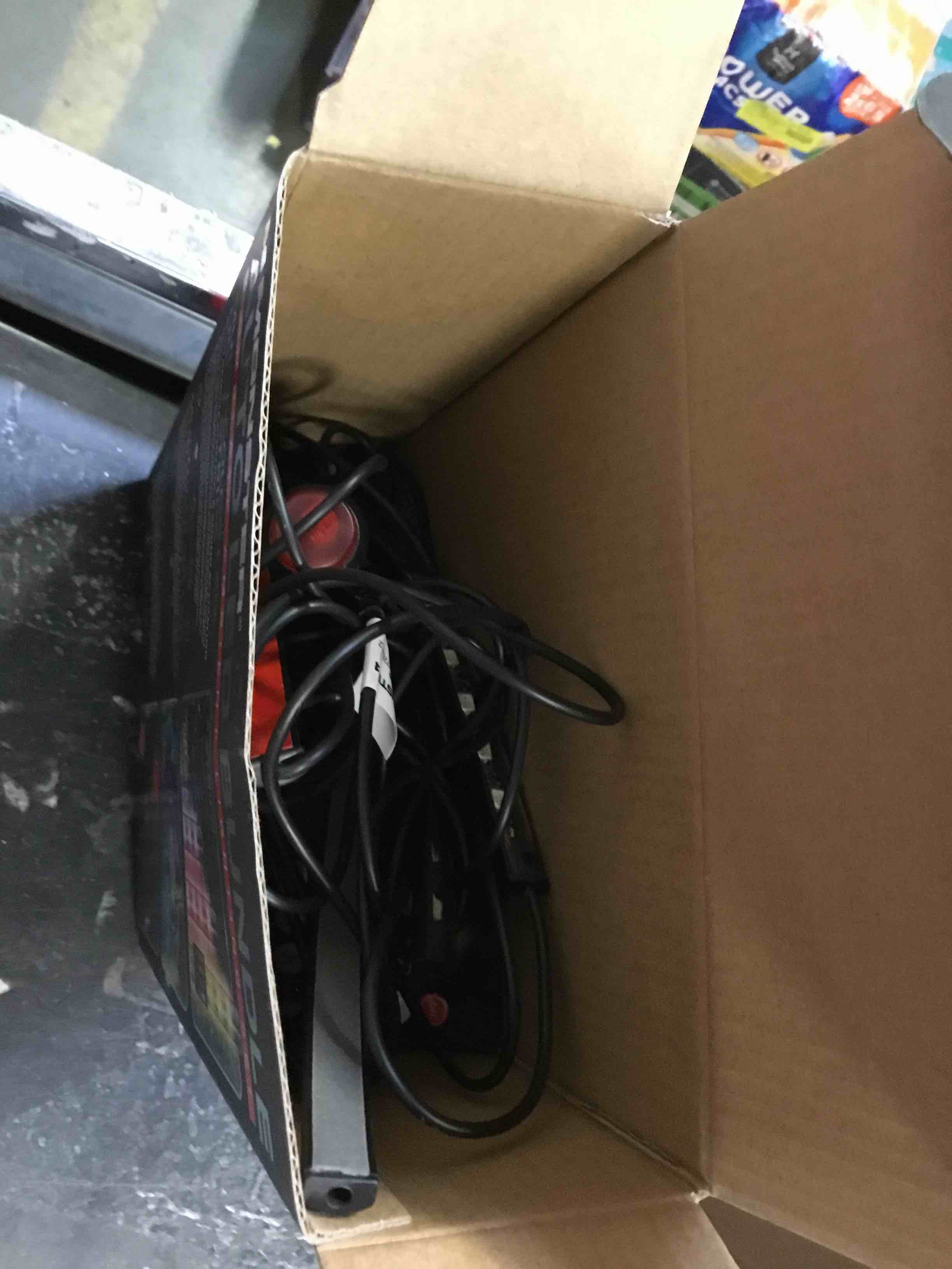 https://s3.amazonaws.com/lotting-images-prod/bidfta/GRN6091076_1710341773783.jpeg