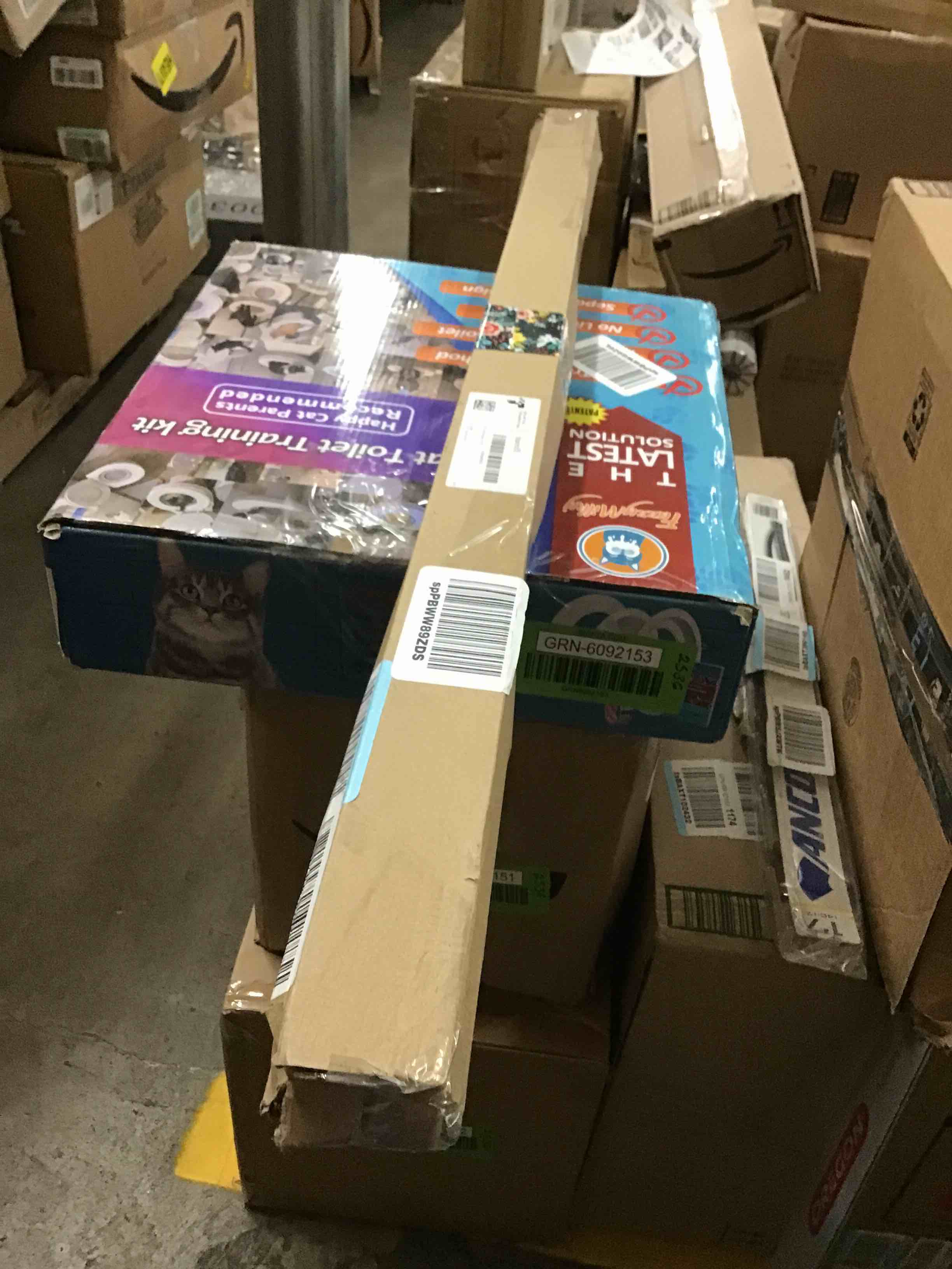 https://s3.amazonaws.com/lotting-images-prod/bidfta/GRN6092154_1715086352287.jpeg