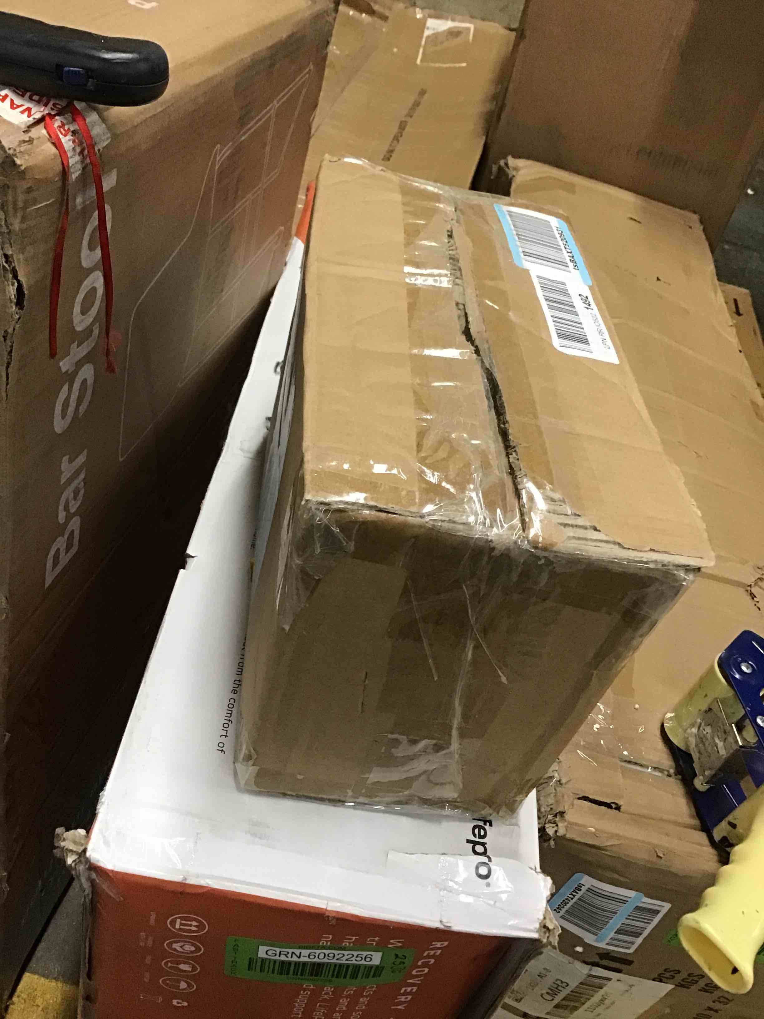 https://s3.amazonaws.com/lotting-images-prod/bidfta/GRN6092257_1715104110246.jpeg
