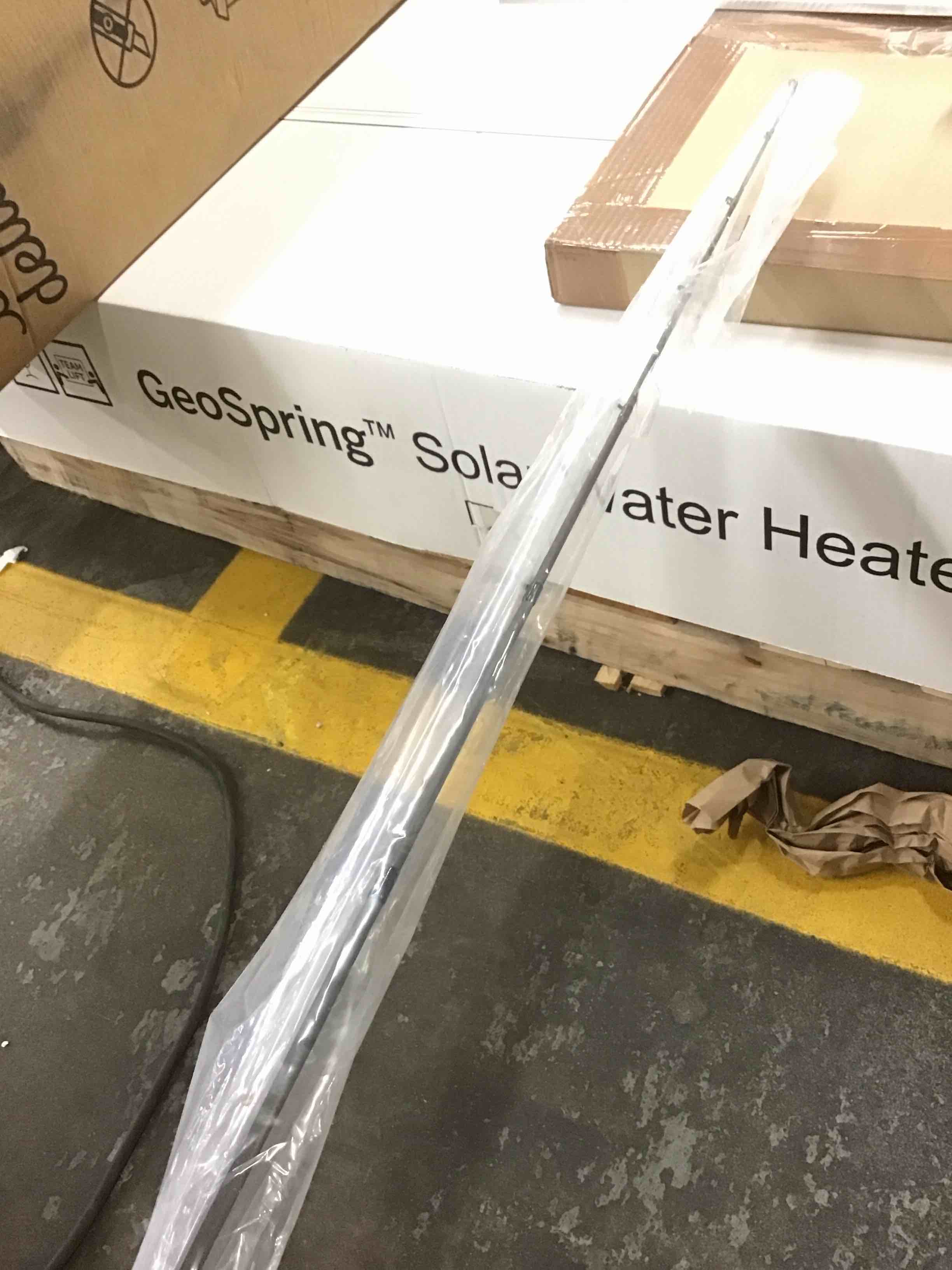 https://s3.amazonaws.com/lotting-images-prod/bidfta/GRN6093748_1715203146260.jpeg
