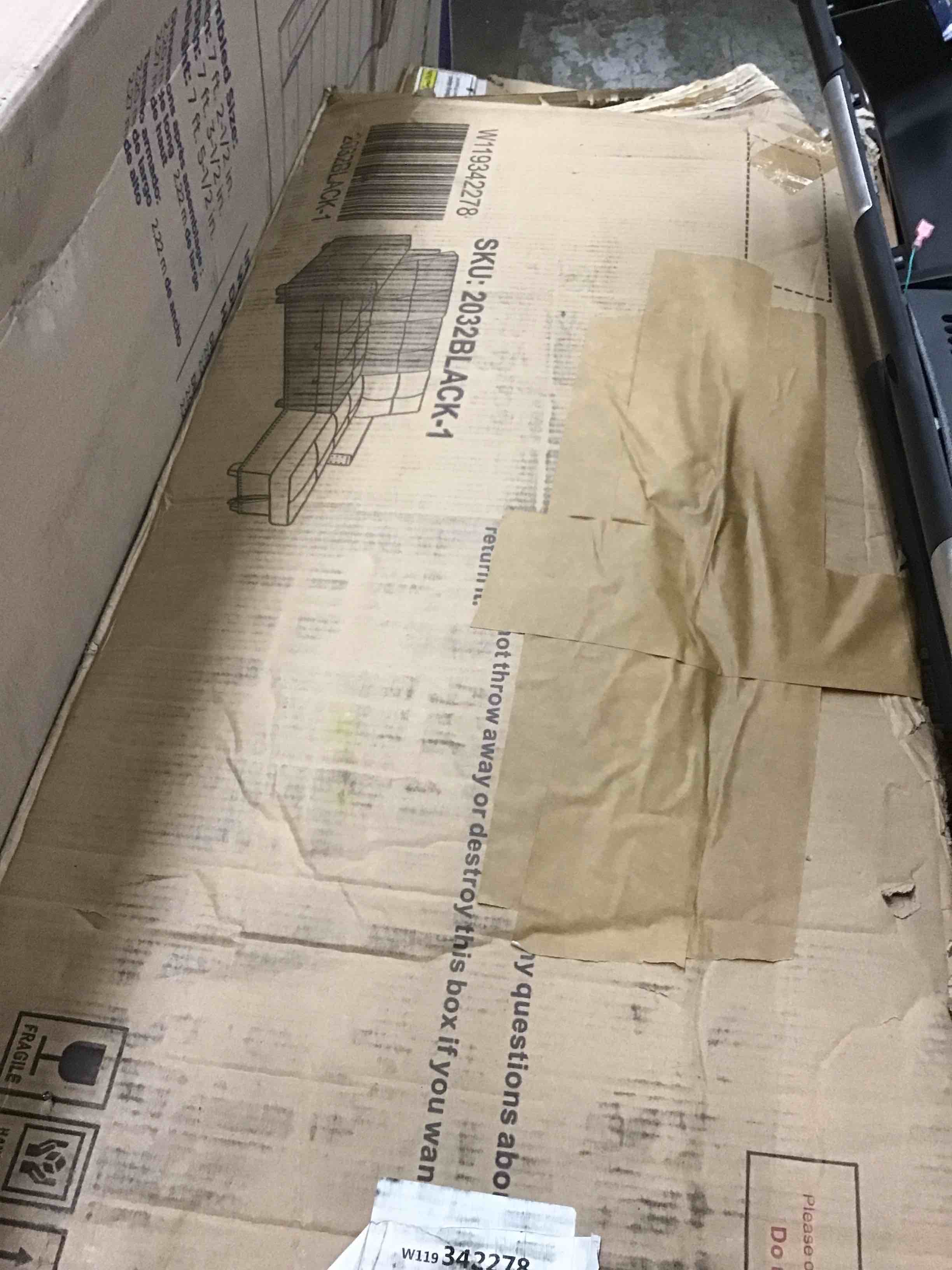 https://s3.amazonaws.com/lotting-images-prod/bidfta/GRN6093762_1715259699996.jpeg