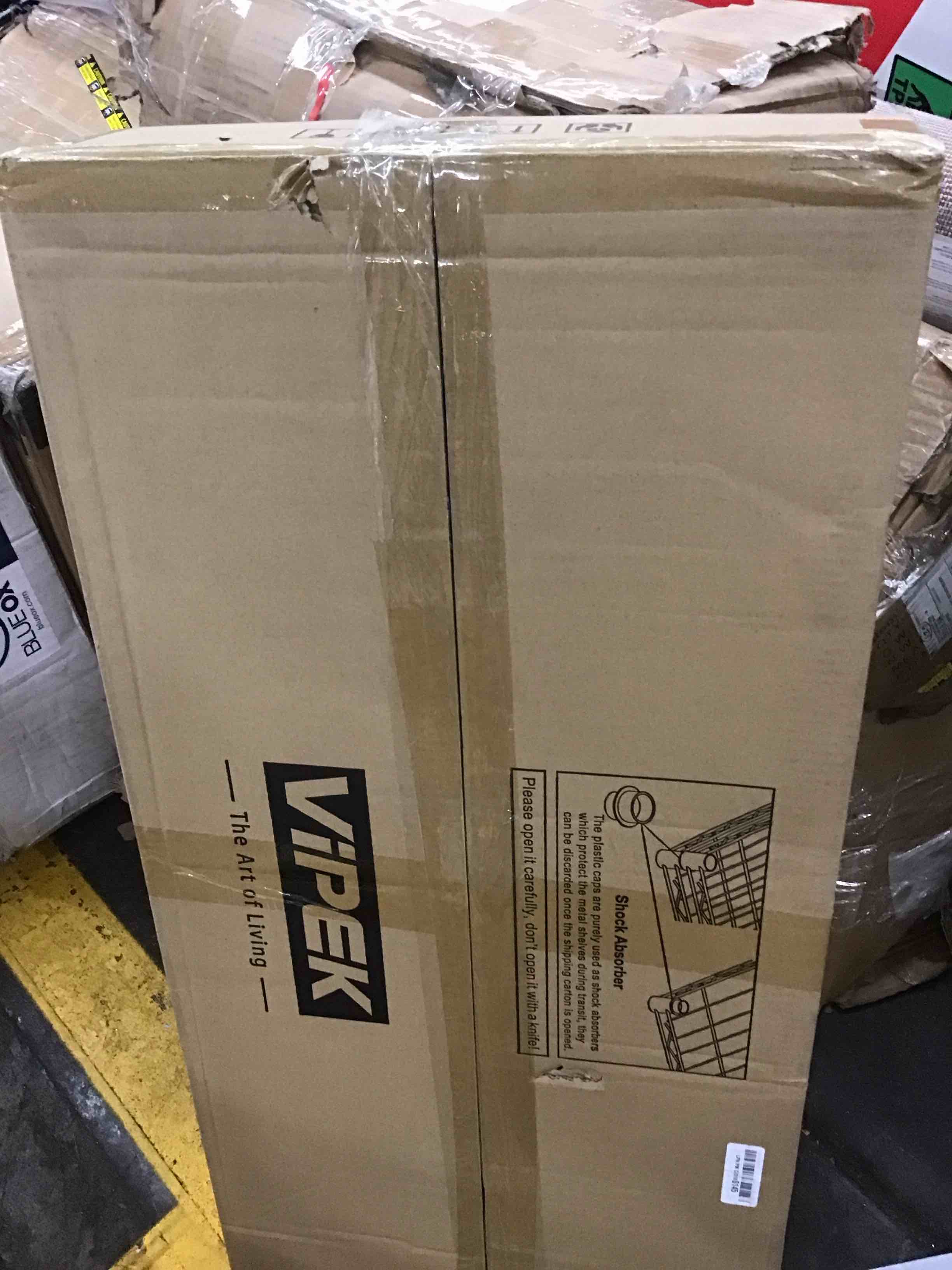 https://s3.amazonaws.com/lotting-images-prod/bidfta/GRN6093771_1715265374350.jpeg
