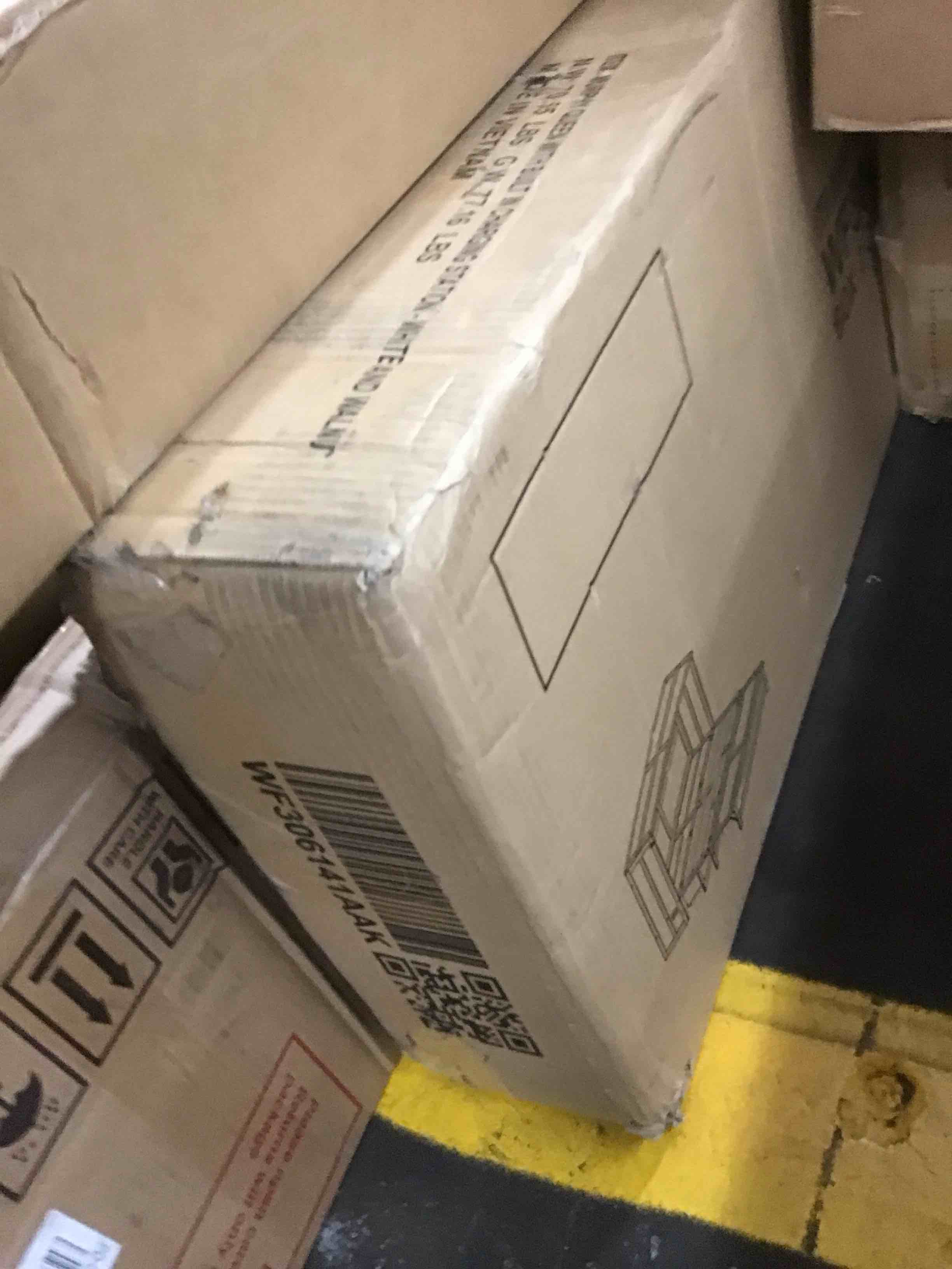 https://s3.amazonaws.com/lotting-images-prod/bidfta/GRN6093773_1715265773253.jpeg