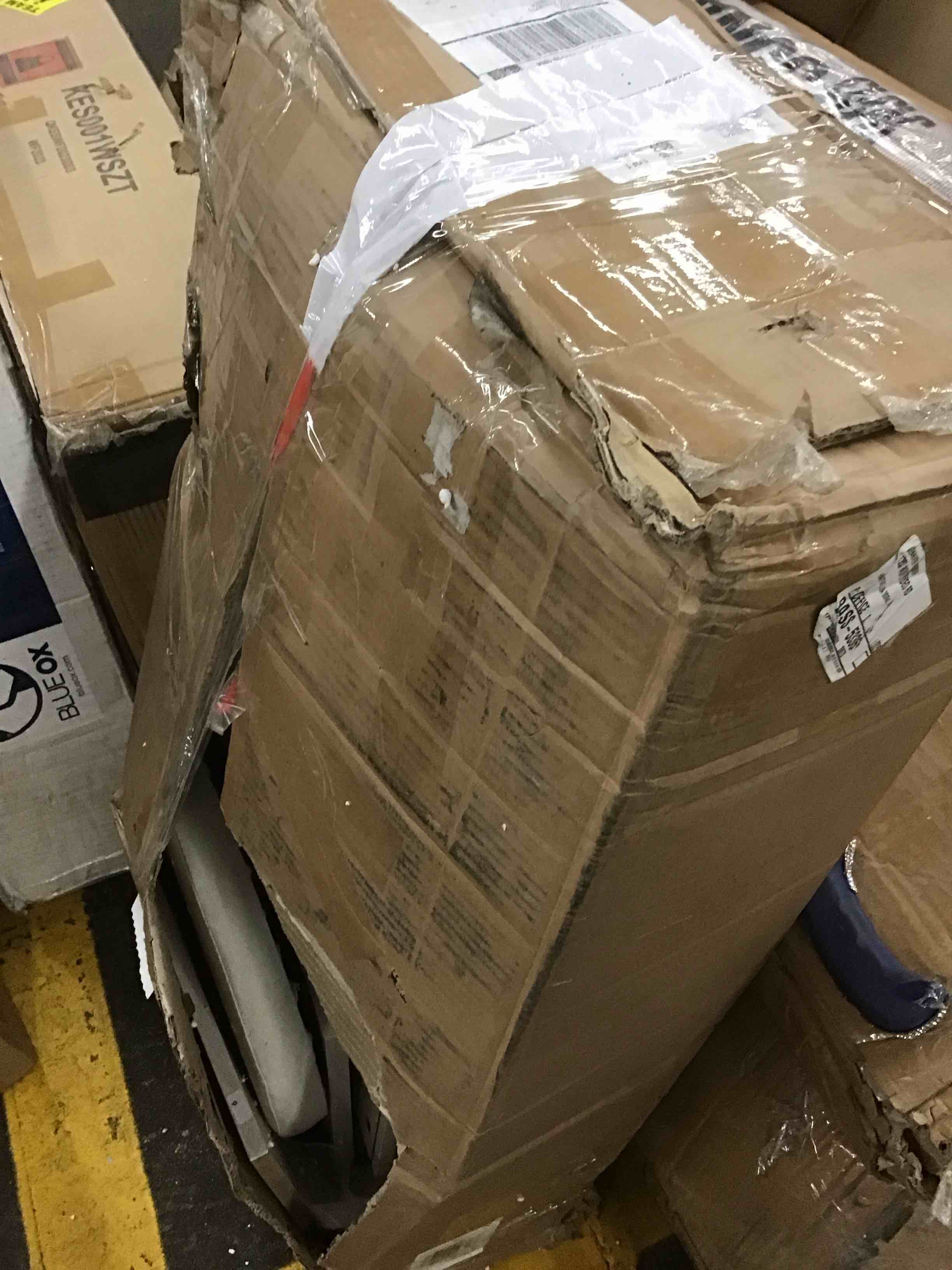https://s3.amazonaws.com/lotting-images-prod/bidfta/GRN6093775_1715266729499.jpeg
