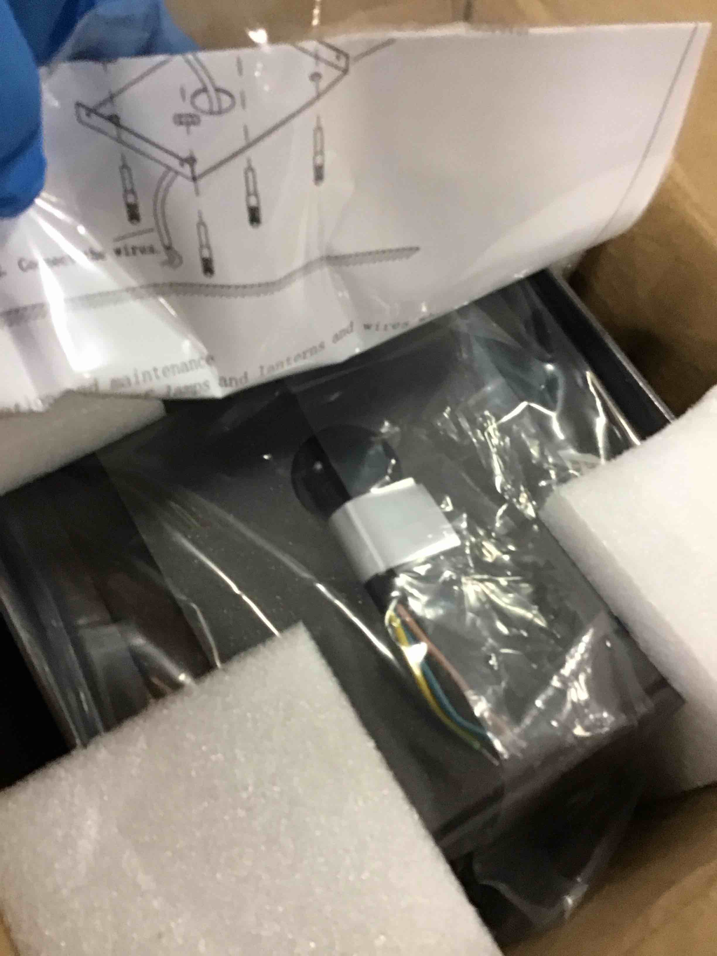https://s3.amazonaws.com/lotting-images-prod/bidfta/GRN6094504_1716900493007.jpeg