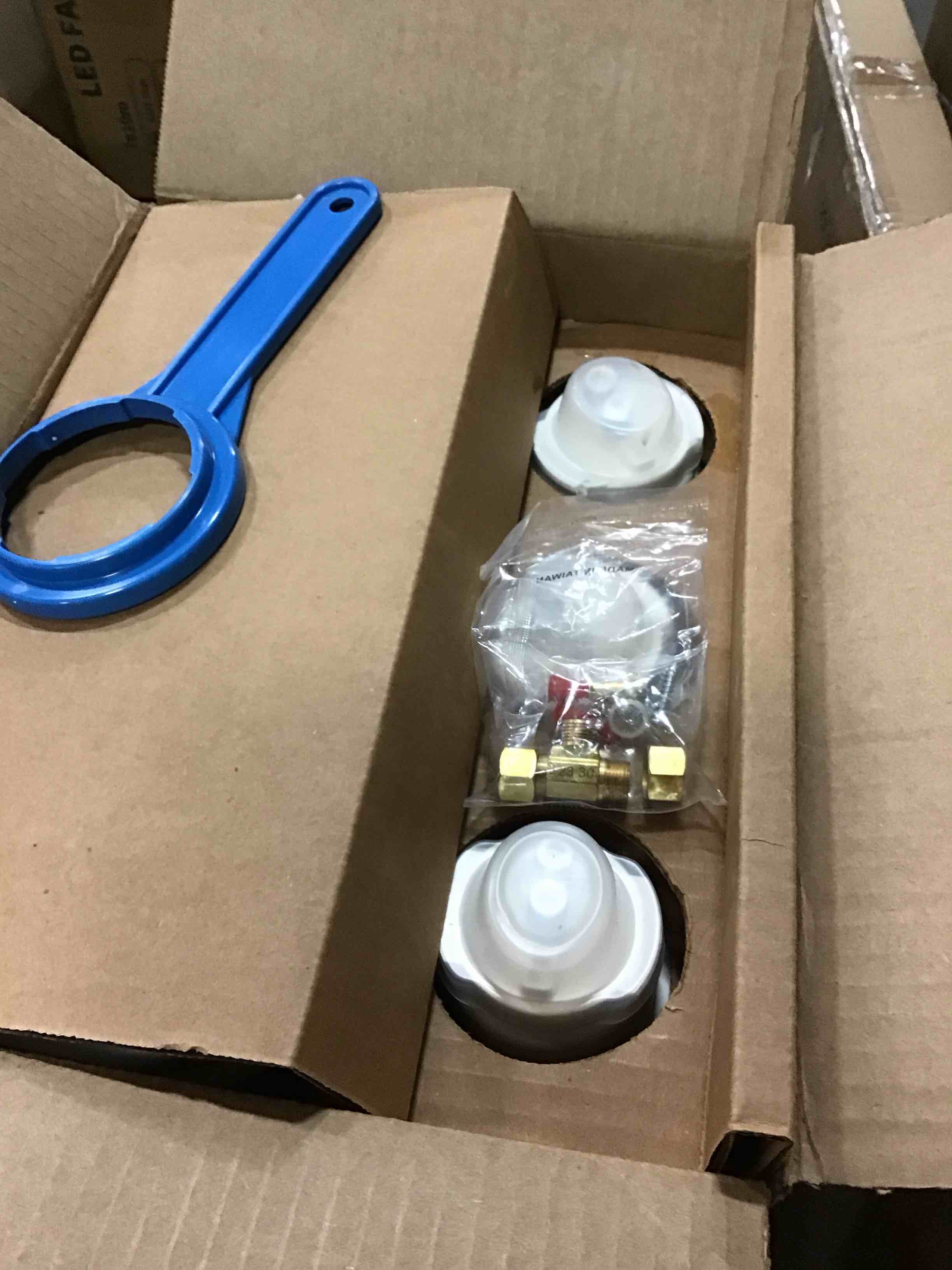 https://s3.amazonaws.com/lotting-images-prod/bidfta/GRN6094590_1716922556571.jpeg