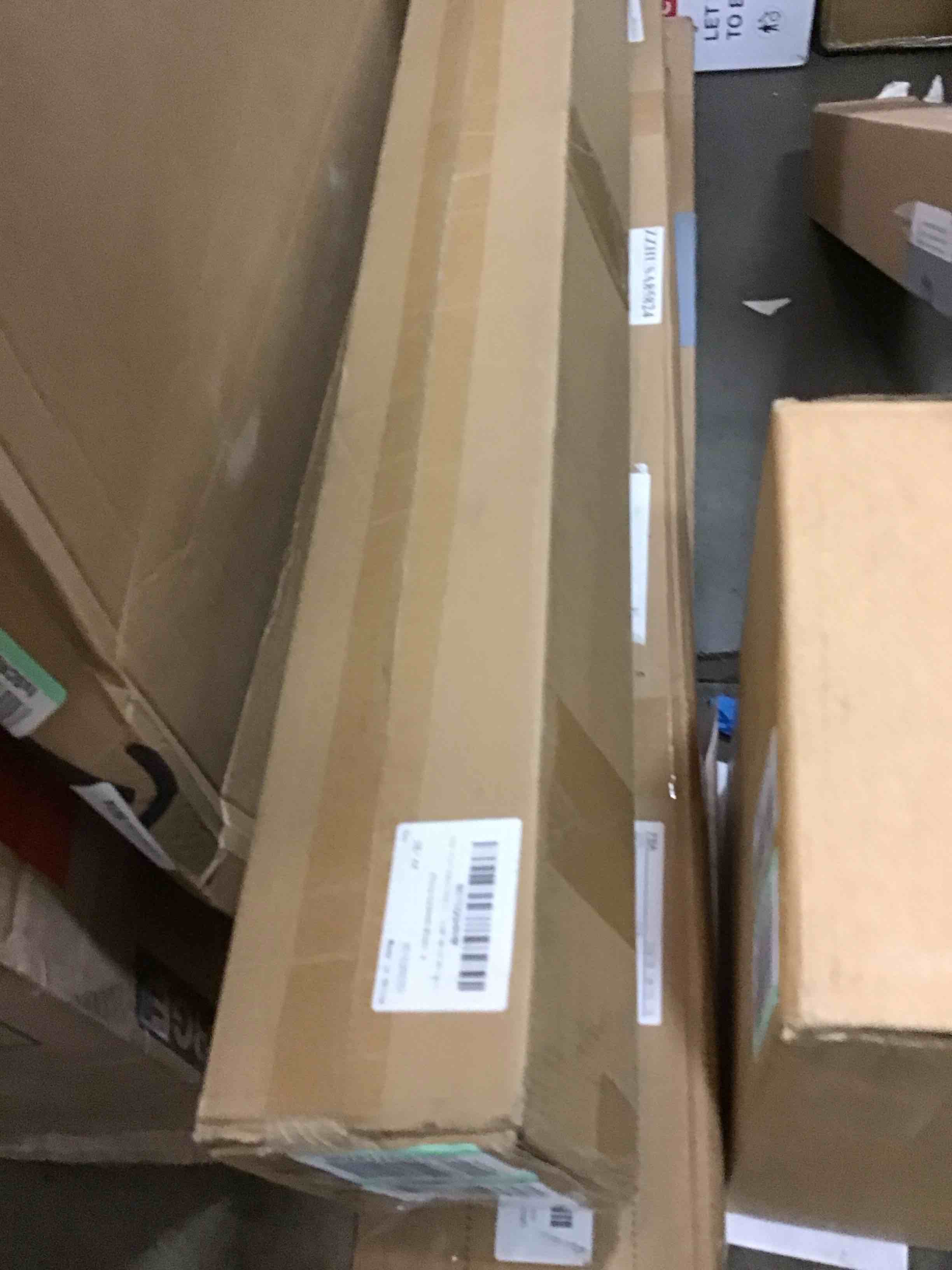 https://s3.amazonaws.com/lotting-images-prod/bidfta/GRN6094610_1716925082640.jpeg