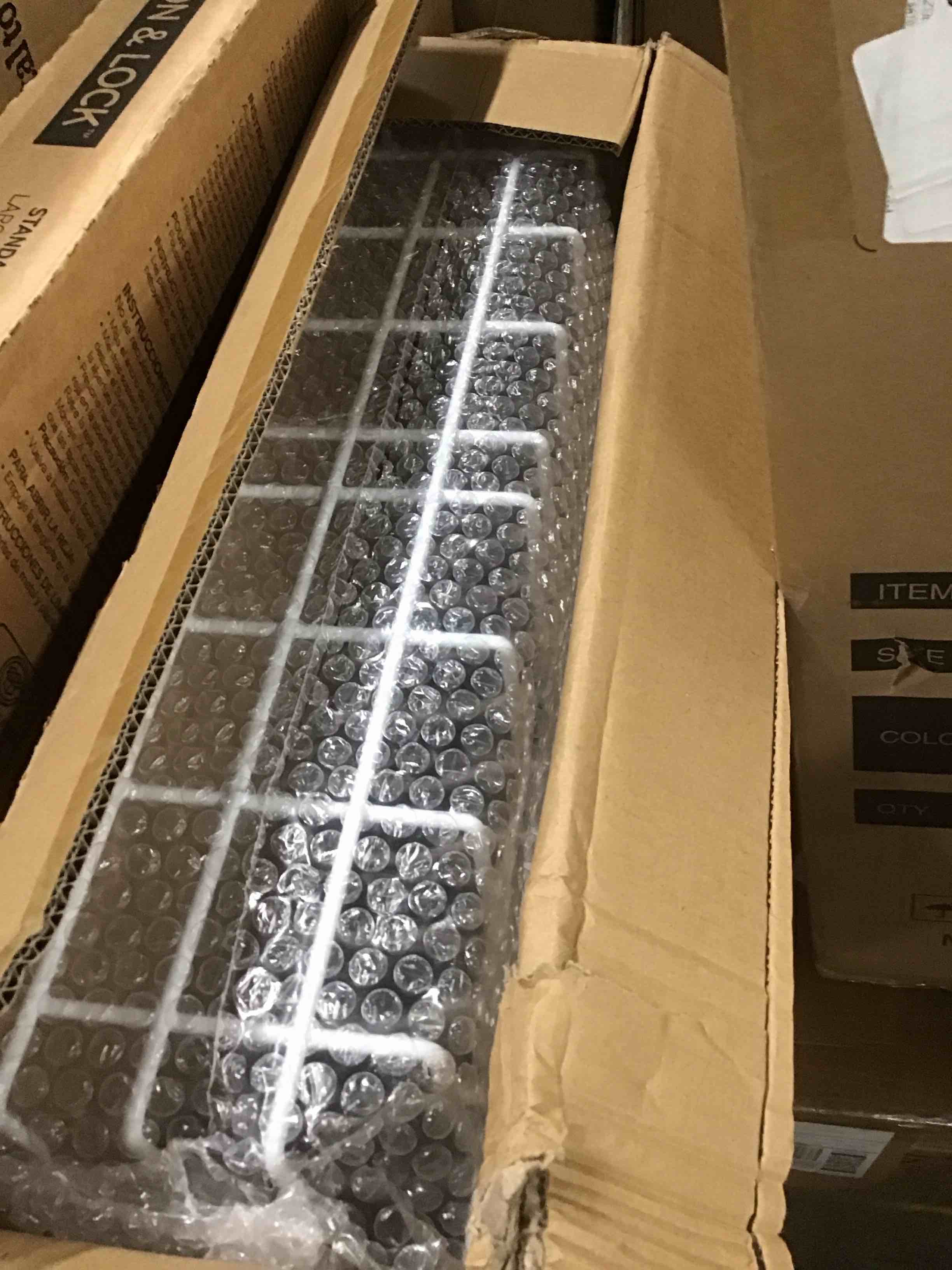 https://s3.amazonaws.com/lotting-images-prod/bidfta/GRN6095663_1716642002681.jpeg