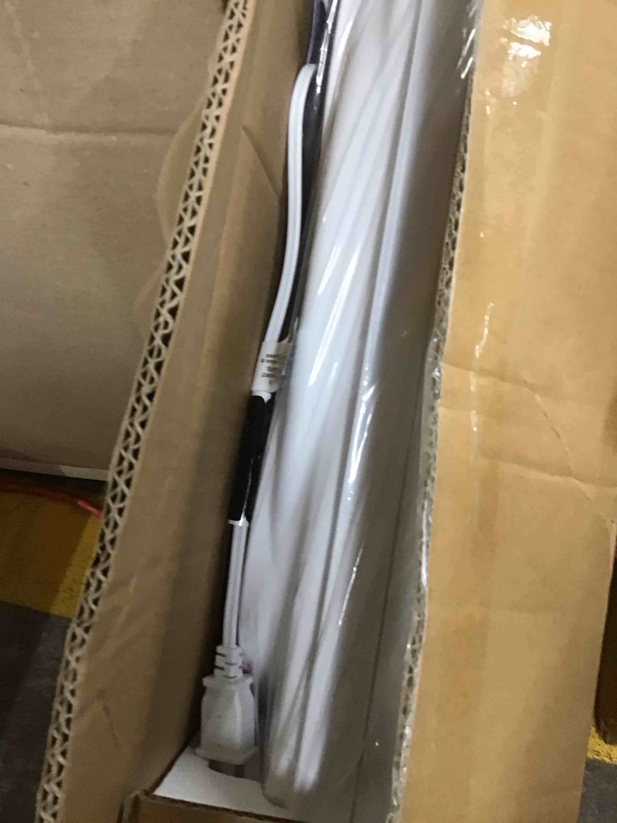 https://s3.amazonaws.com/lotting-images-prod/bidfta/GRN6096383_1717788659249.jpeg