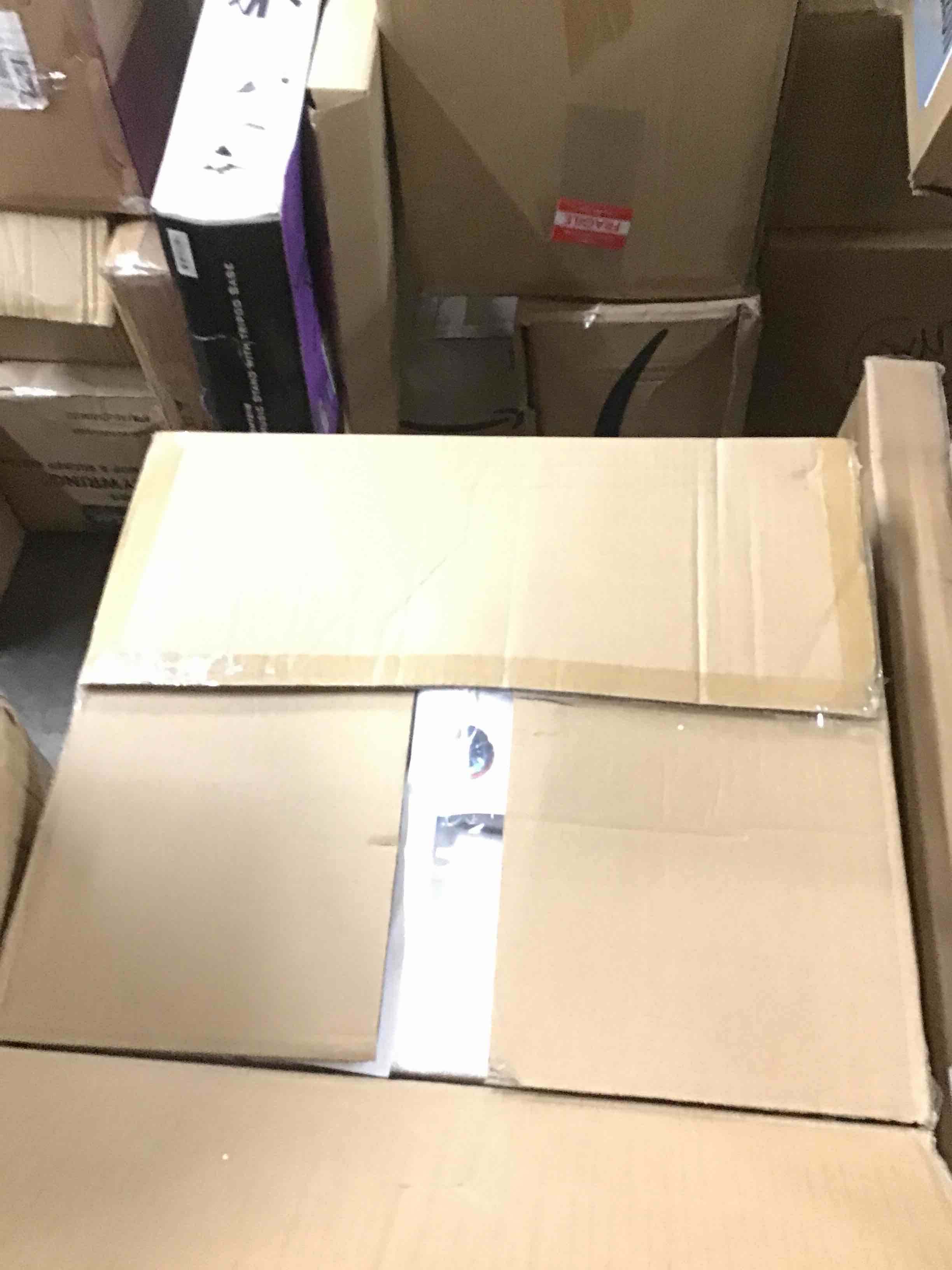 https://s3.amazonaws.com/lotting-images-prod/bidfta/GRN6097602_1714656087114.jpeg