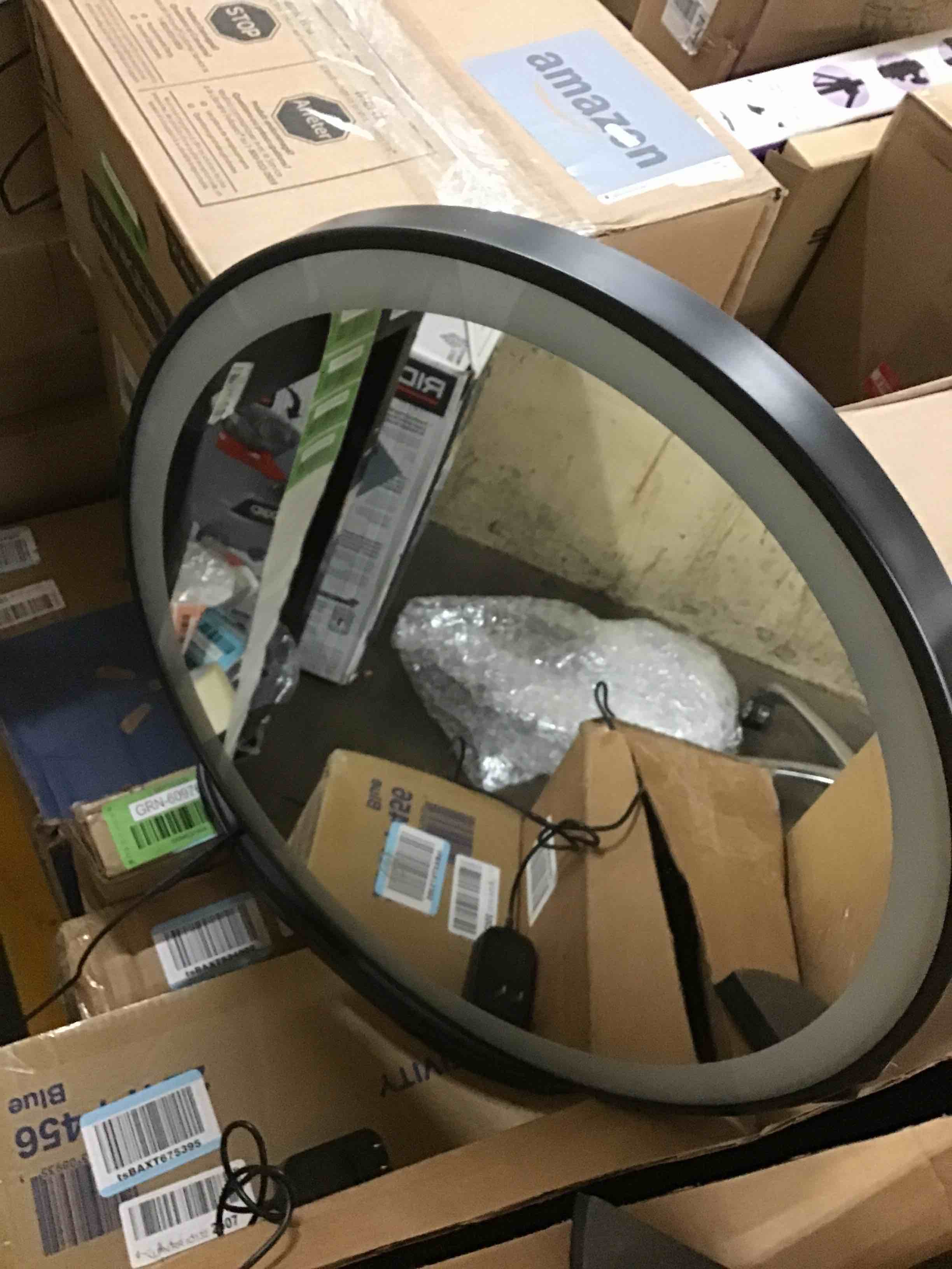 https://s3.amazonaws.com/lotting-images-prod/bidfta/GRN6097609_1714656604965.jpeg