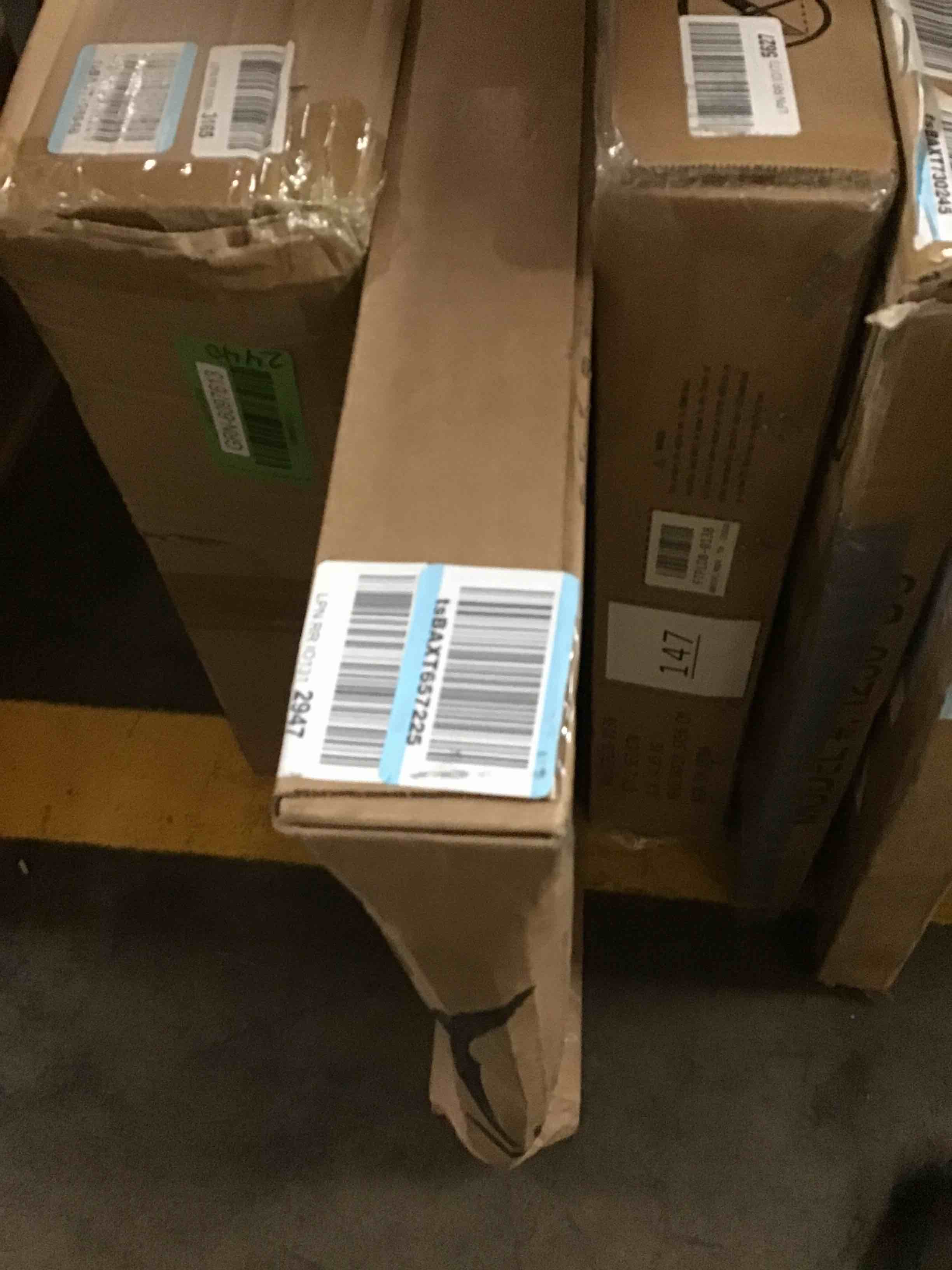https://s3.amazonaws.com/lotting-images-prod/bidfta/GRN6097614_1714657402860.jpeg