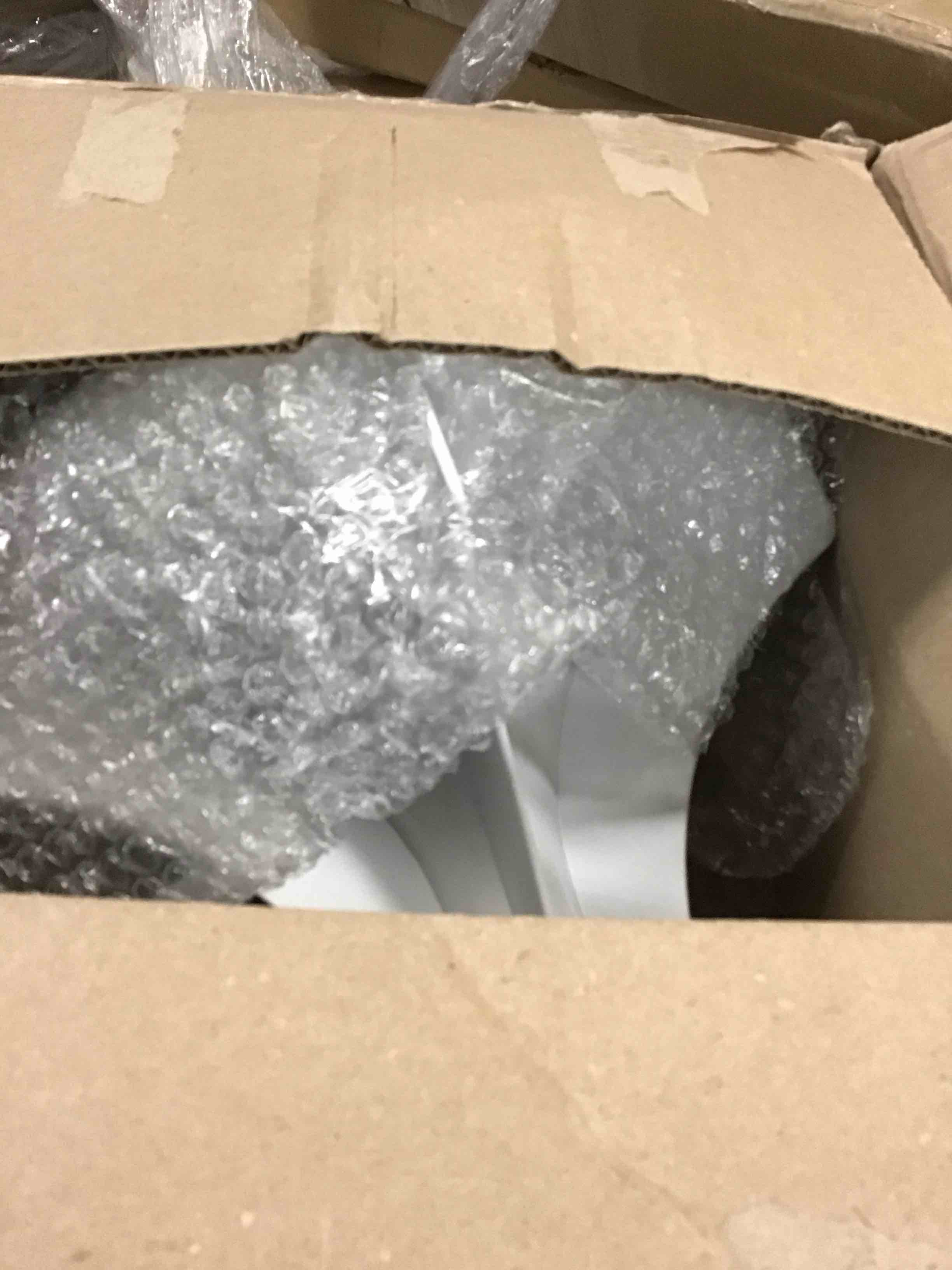 https://s3.amazonaws.com/lotting-images-prod/bidfta/GRN6099205_1723209770541.jpeg