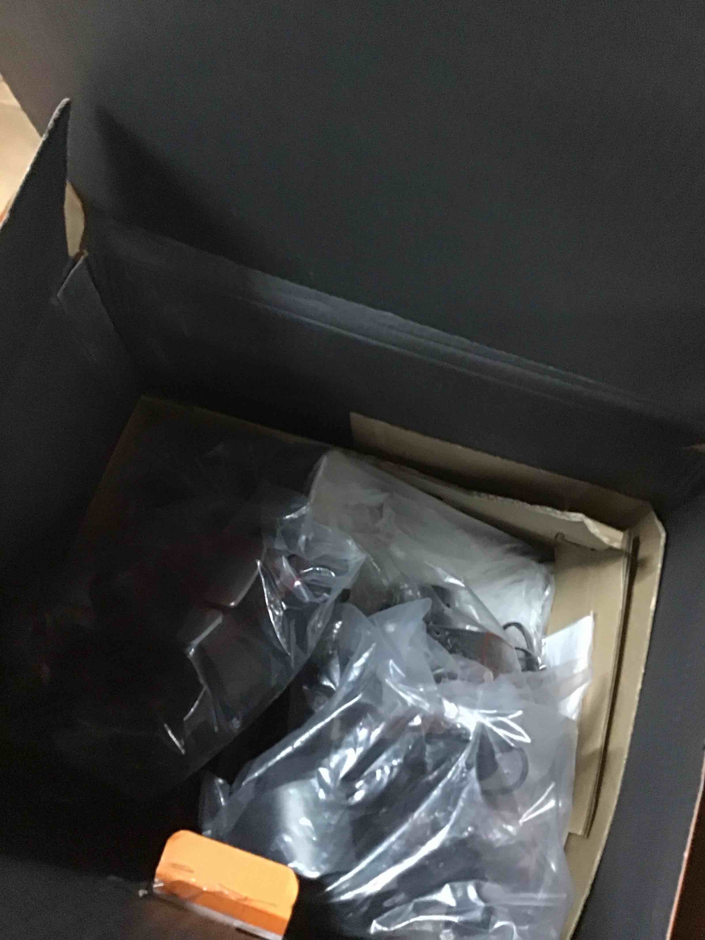 https://s3.amazonaws.com/lotting-images-prod/bidfta/GRN6099427_1723561995787.jpeg