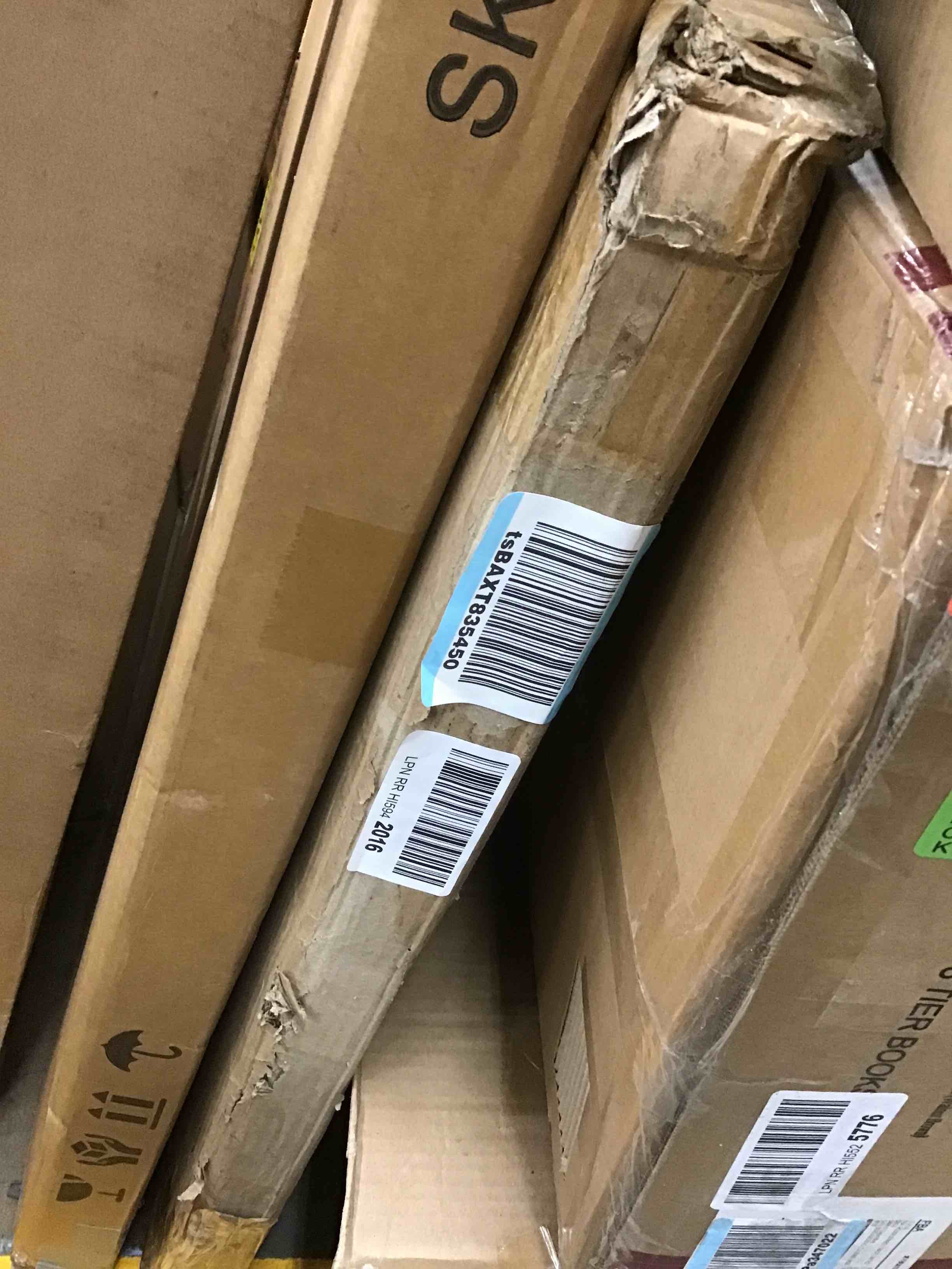 https://s3.amazonaws.com/lotting-images-prod/bidfta/GRN6099493_1710942205565.jpeg