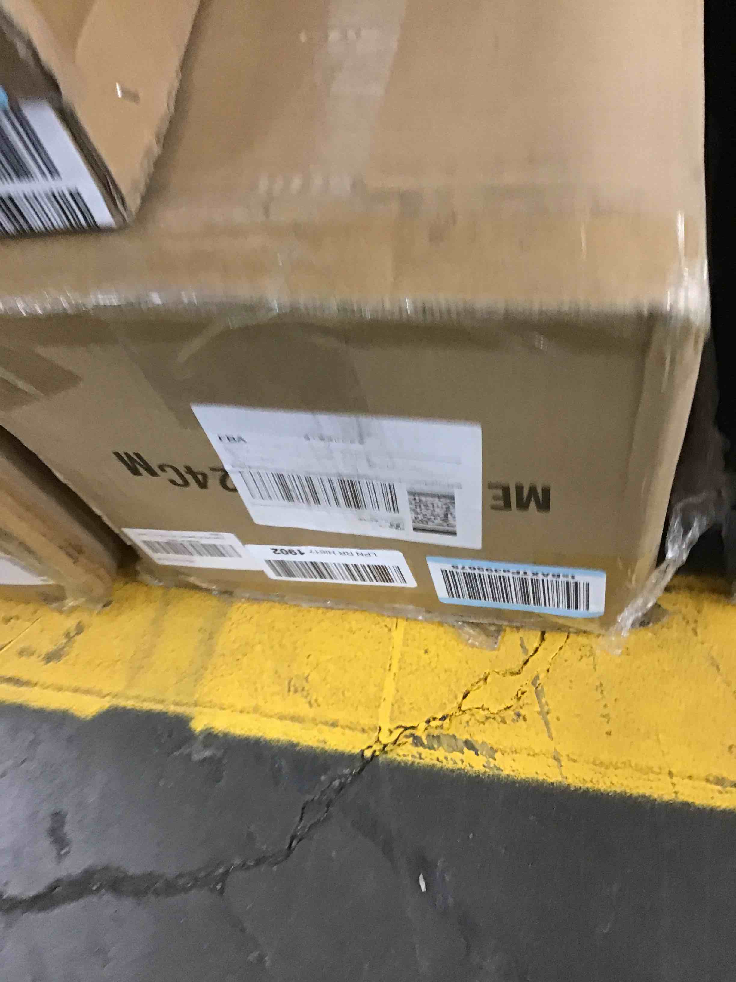 https://s3.amazonaws.com/lotting-images-prod/bidfta/GRN6099510_1710946899383.jpeg