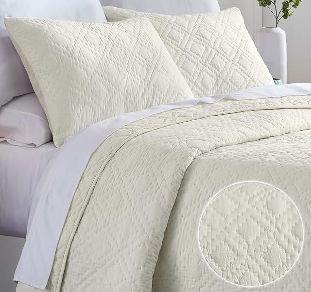 QUILT SET - CREAM ( 3 PC SET )