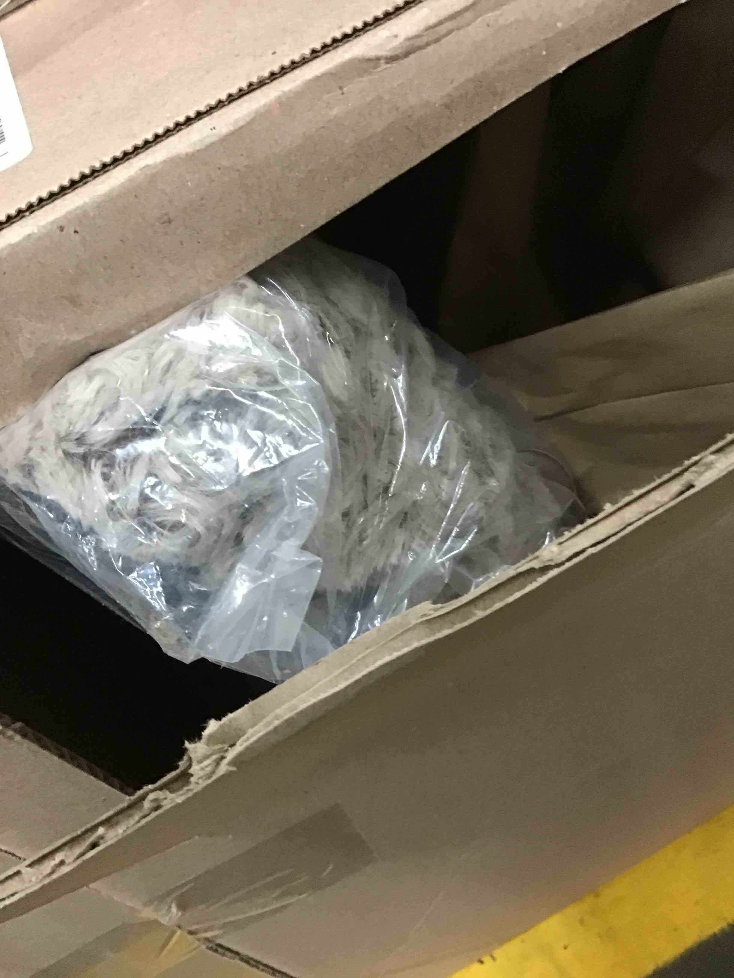 https://s3.amazonaws.com/lotting-images-prod/bidfta/GRN6100590_1713185218318.jpeg