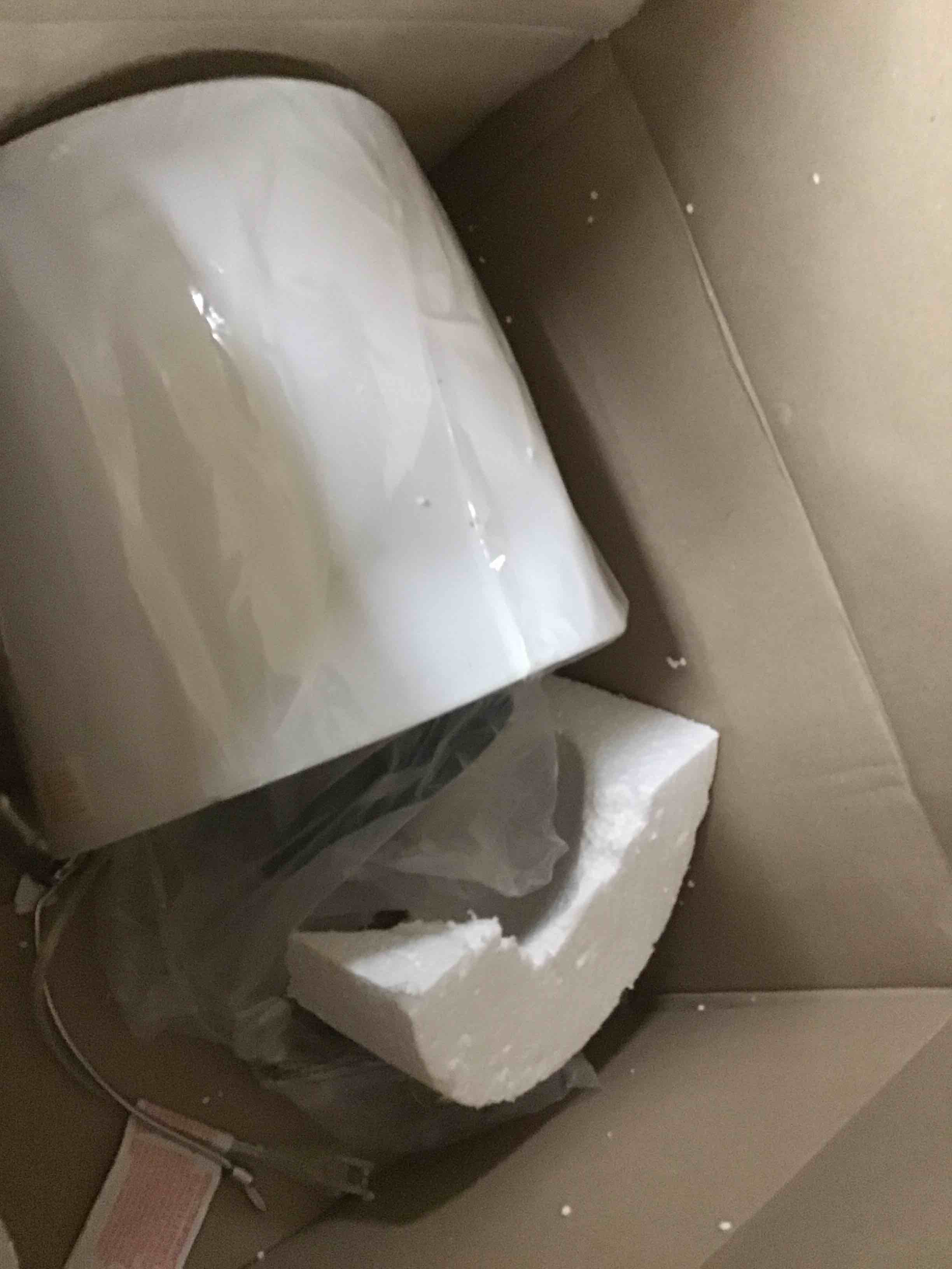 https://s3.amazonaws.com/lotting-images-prod/bidfta/GRN6103333_1724935146515.jpeg