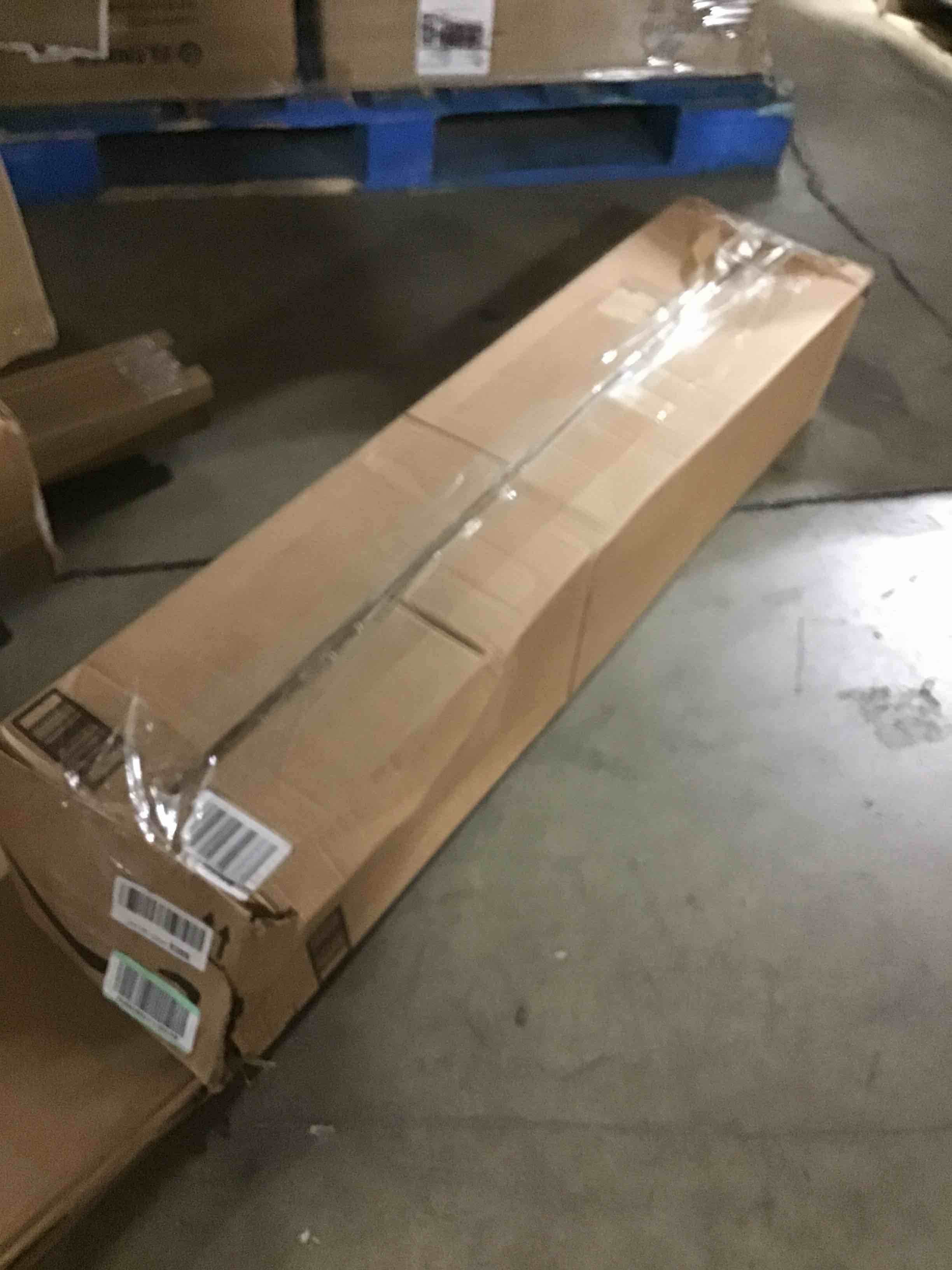 https://s3.amazonaws.com/lotting-images-prod/bidfta/GRN6105502_1711563400138.jpeg