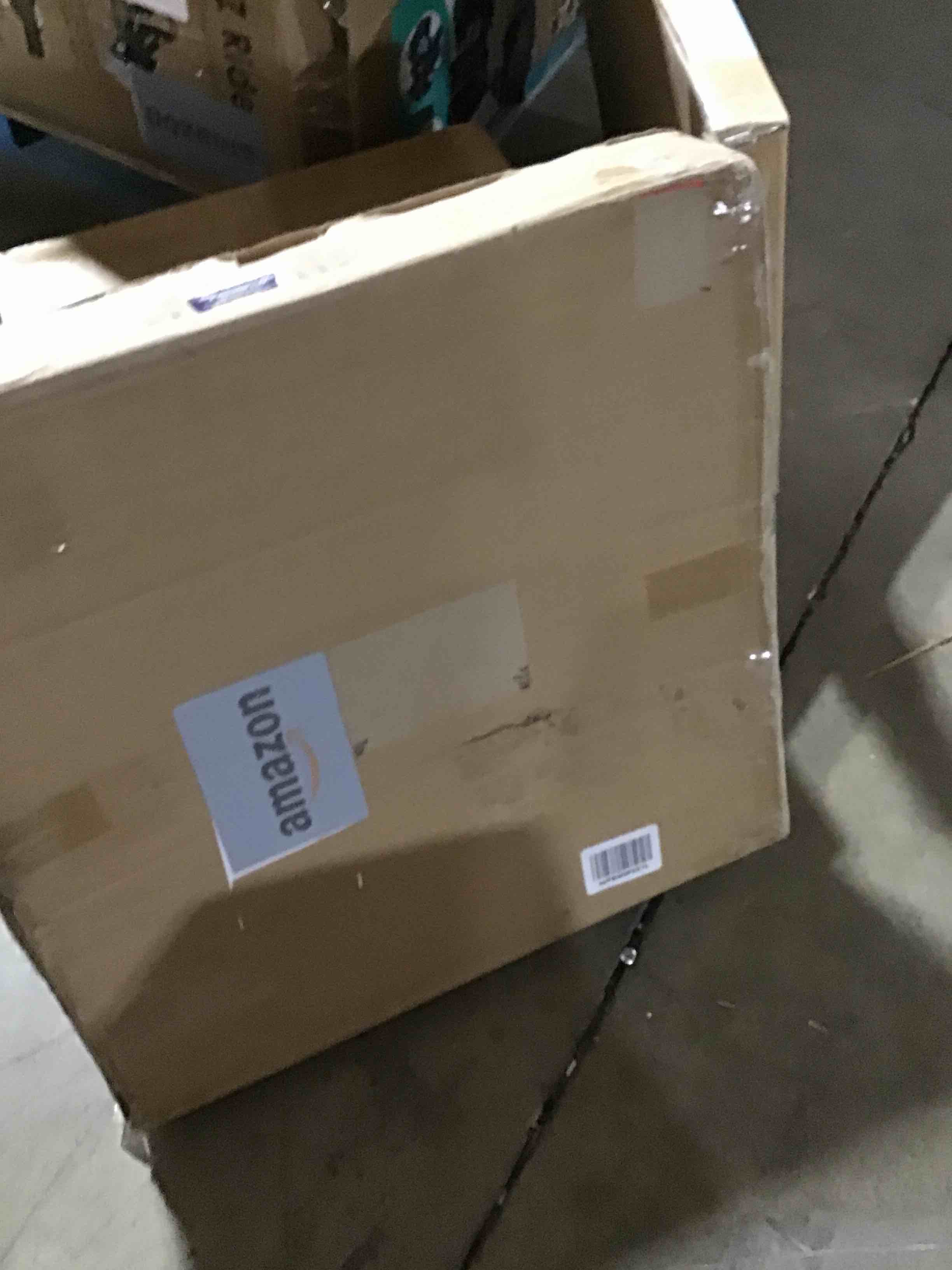 https://s3.amazonaws.com/lotting-images-prod/bidfta/GRN6105902_1712155763442.jpeg