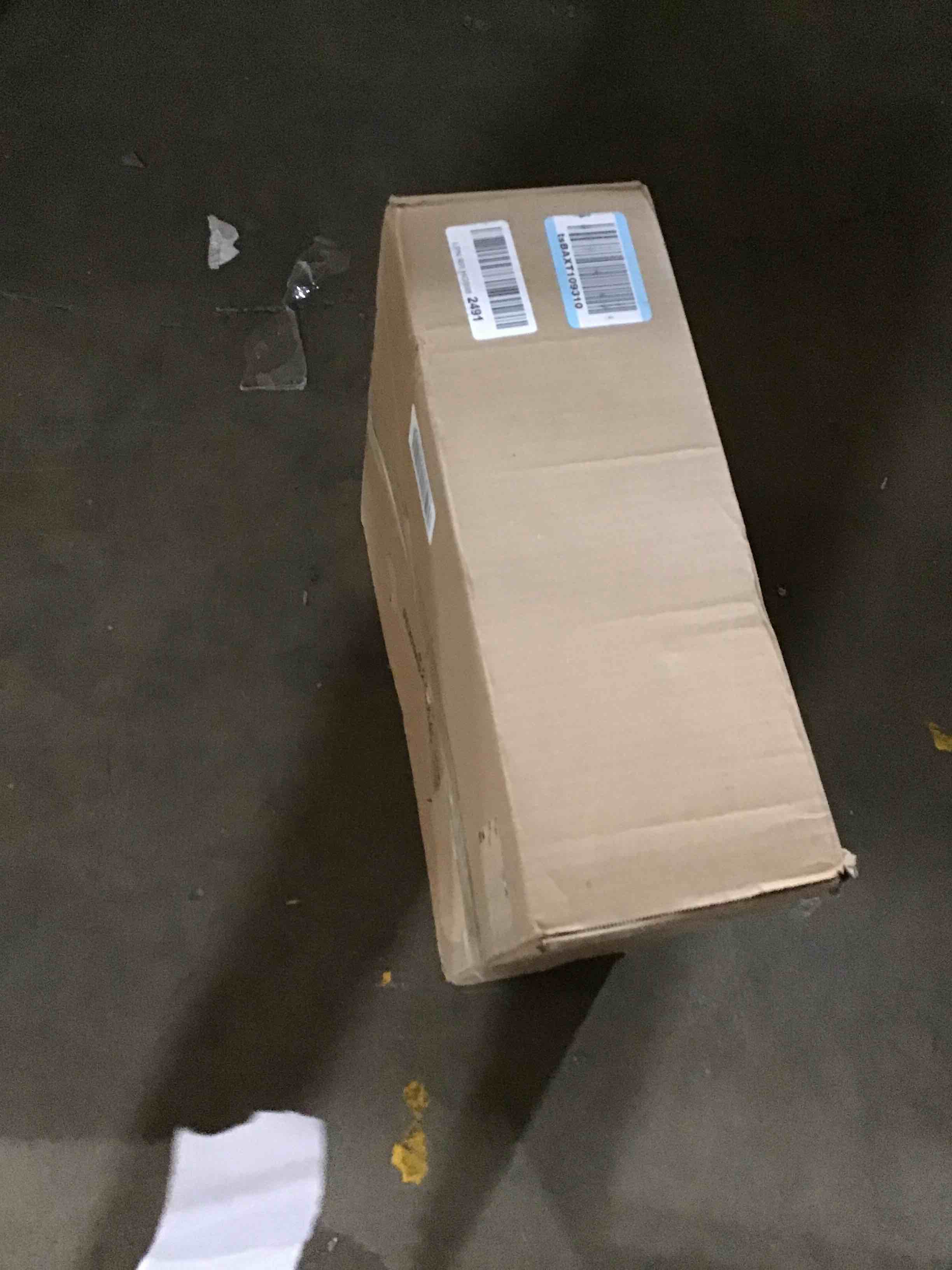 https://s3.amazonaws.com/lotting-images-prod/bidfta/GRN6105911_1712156573787.jpeg