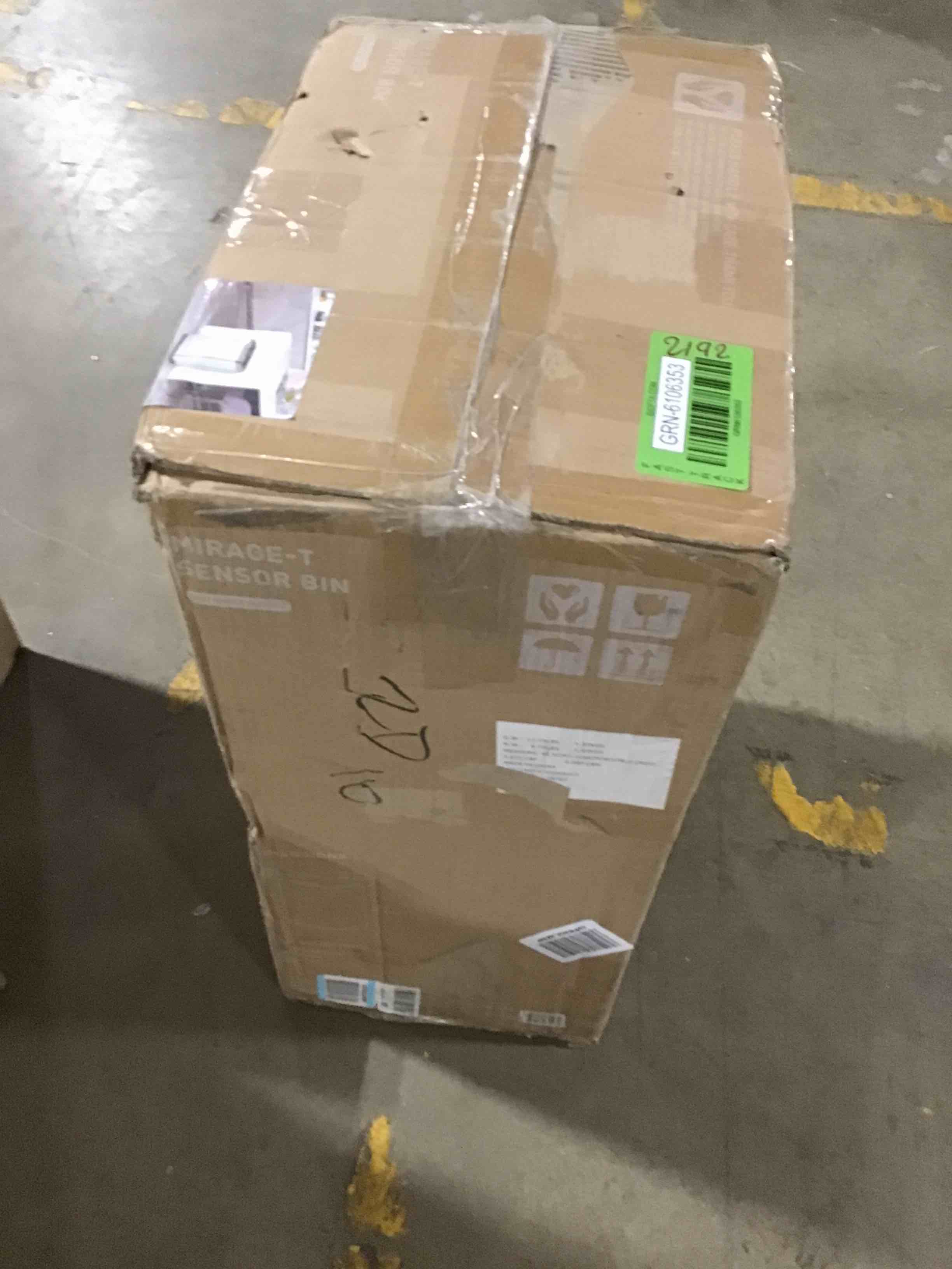 https://s3.amazonaws.com/lotting-images-prod/bidfta/GRN6106353_1712322359261.jpeg