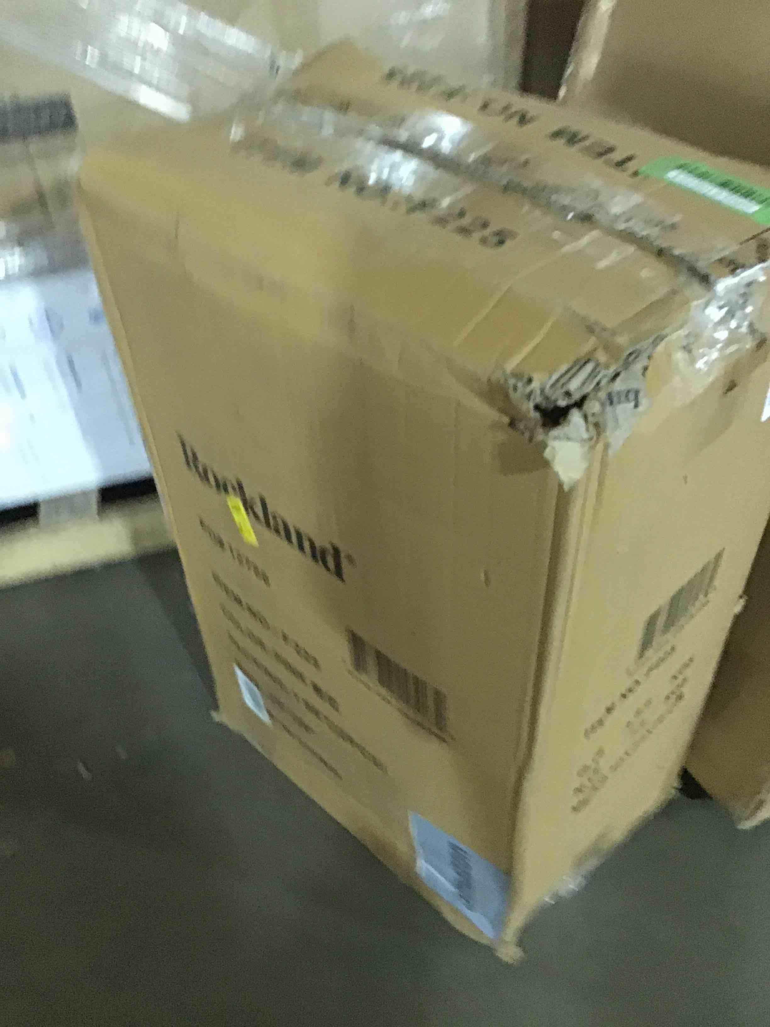 https://s3.amazonaws.com/lotting-images-prod/bidfta/GRN6106754_1712685714456.jpeg