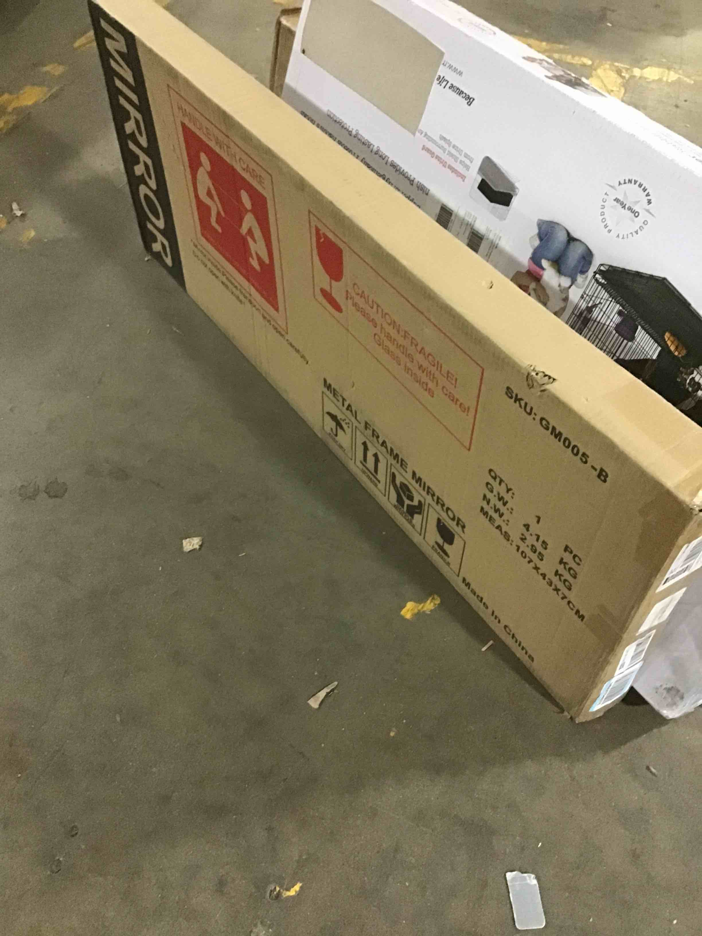 https://s3.amazonaws.com/lotting-images-prod/bidfta/GRN6107340_1707855081386.jpeg