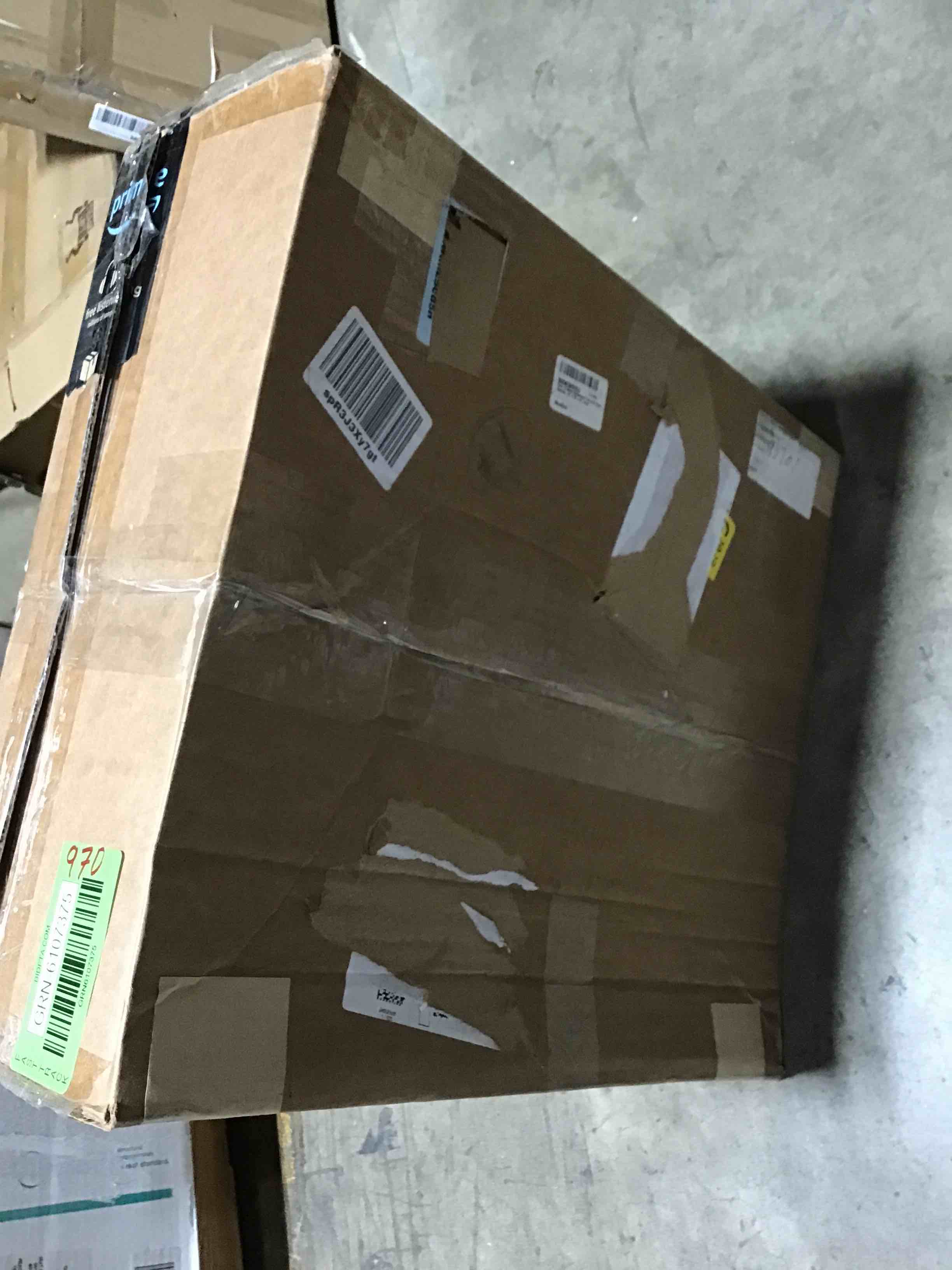 https://s3.amazonaws.com/lotting-images-prod/bidfta/GRN6107375_1707854454520.jpeg