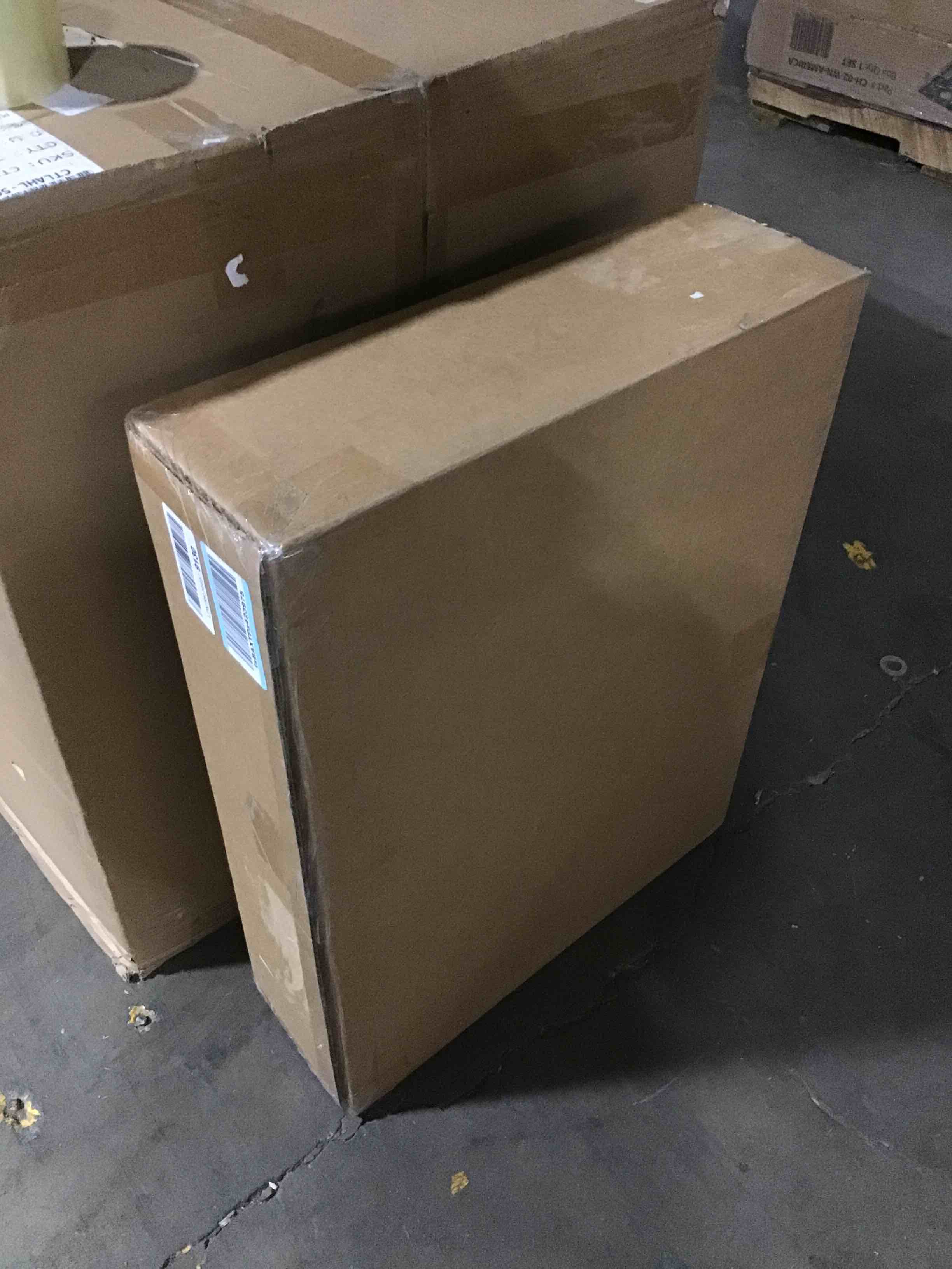 https://s3.amazonaws.com/lotting-images-prod/bidfta/GRN6107882_1708956959919.jpeg