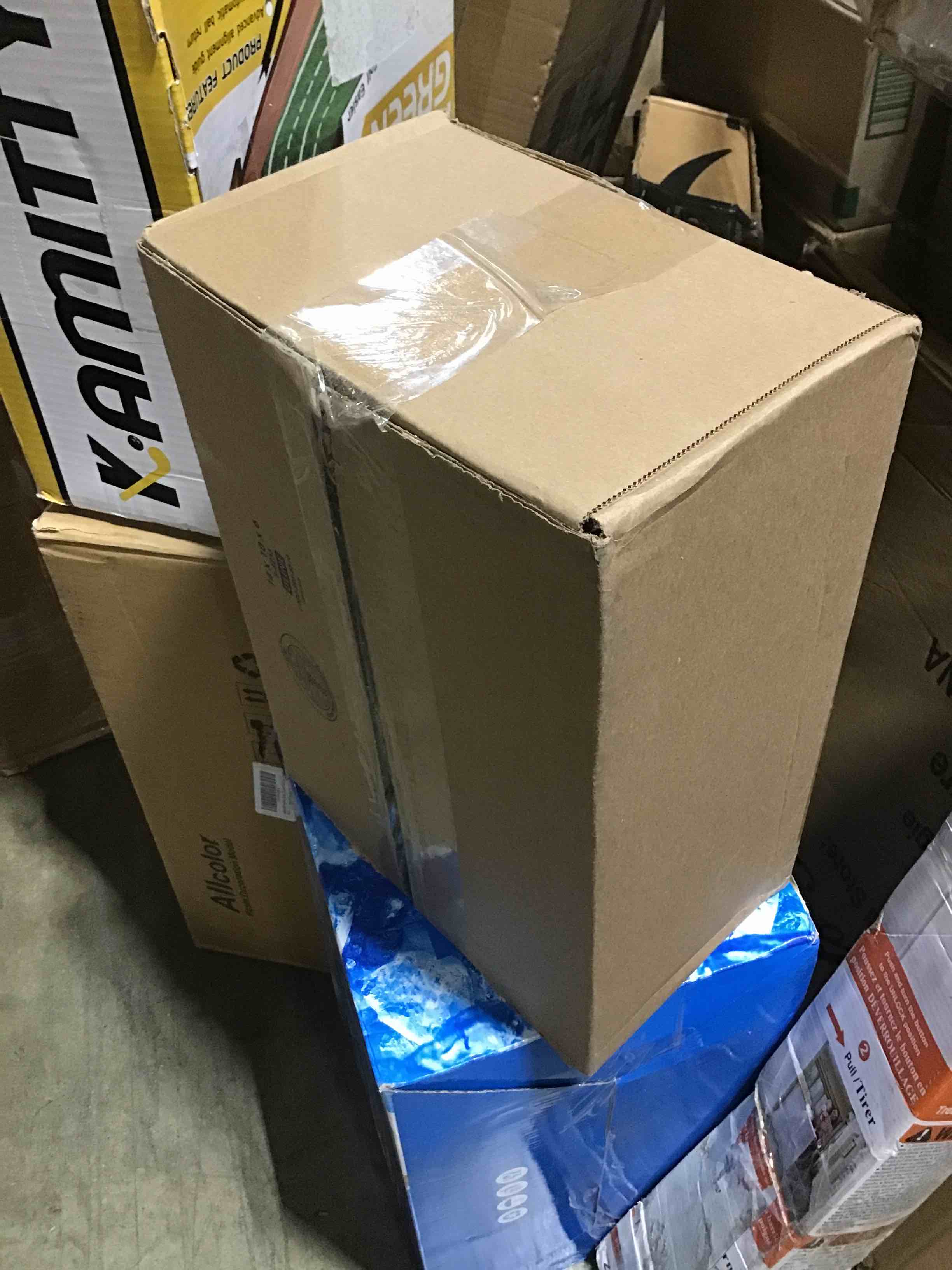 https://s3.amazonaws.com/lotting-images-prod/bidfta/GRN6111590_1710964333939.jpeg