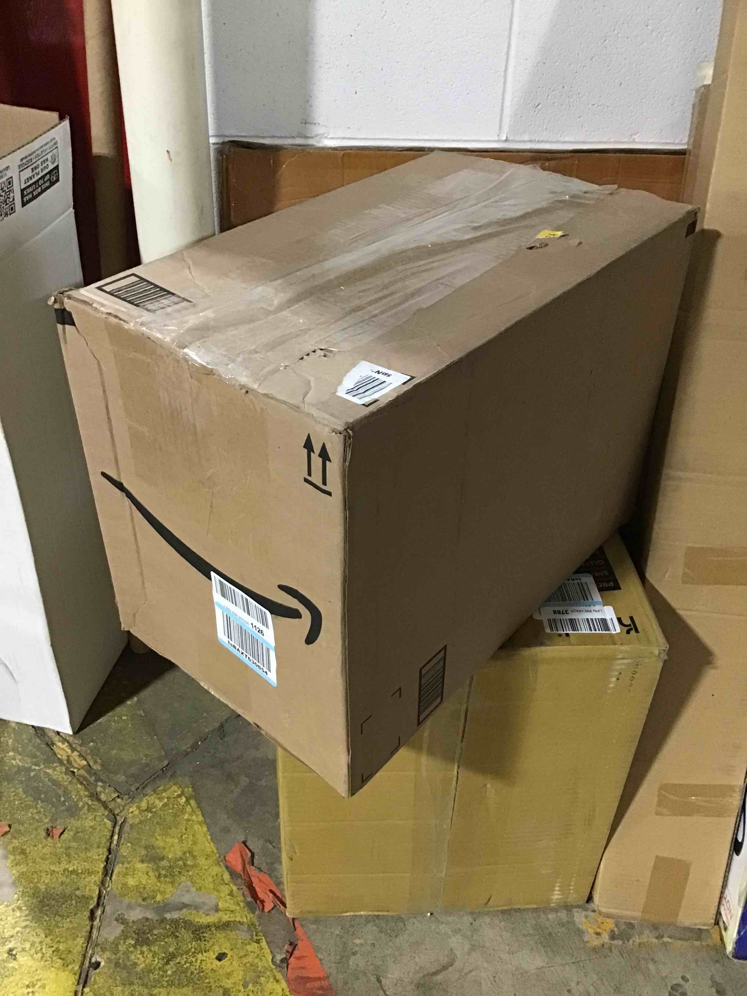 https://s3.amazonaws.com/lotting-images-prod/bidfta/GRN6113439_1709327100841.jpeg