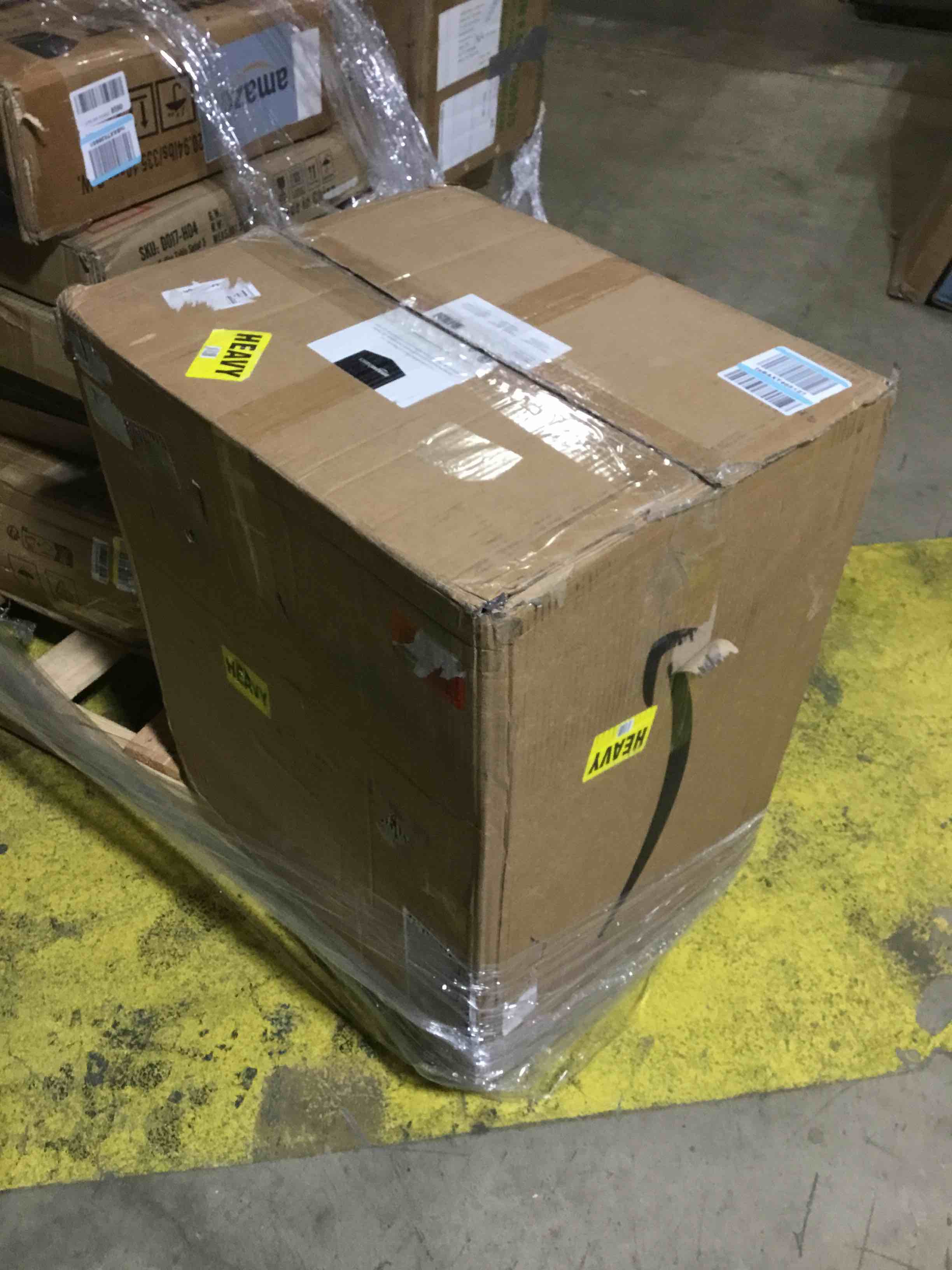 https://s3.amazonaws.com/lotting-images-prod/bidfta/GRN6113783_1709583879236.jpeg