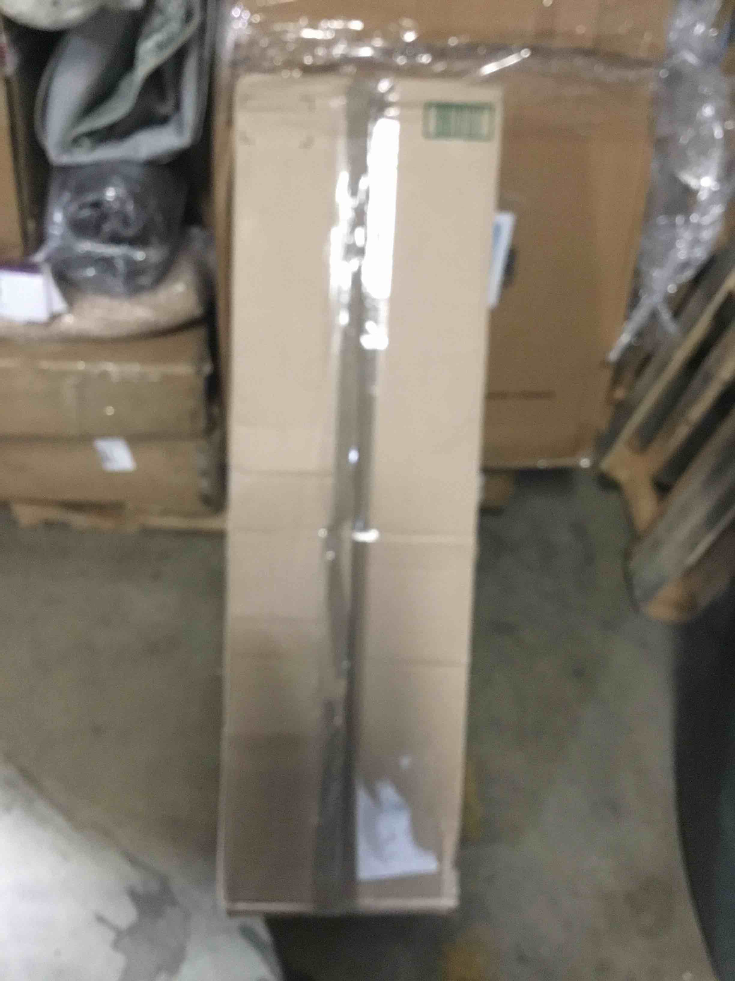 https://s3.amazonaws.com/lotting-images-prod/bidfta/GRN6113800_1709592515788.jpeg